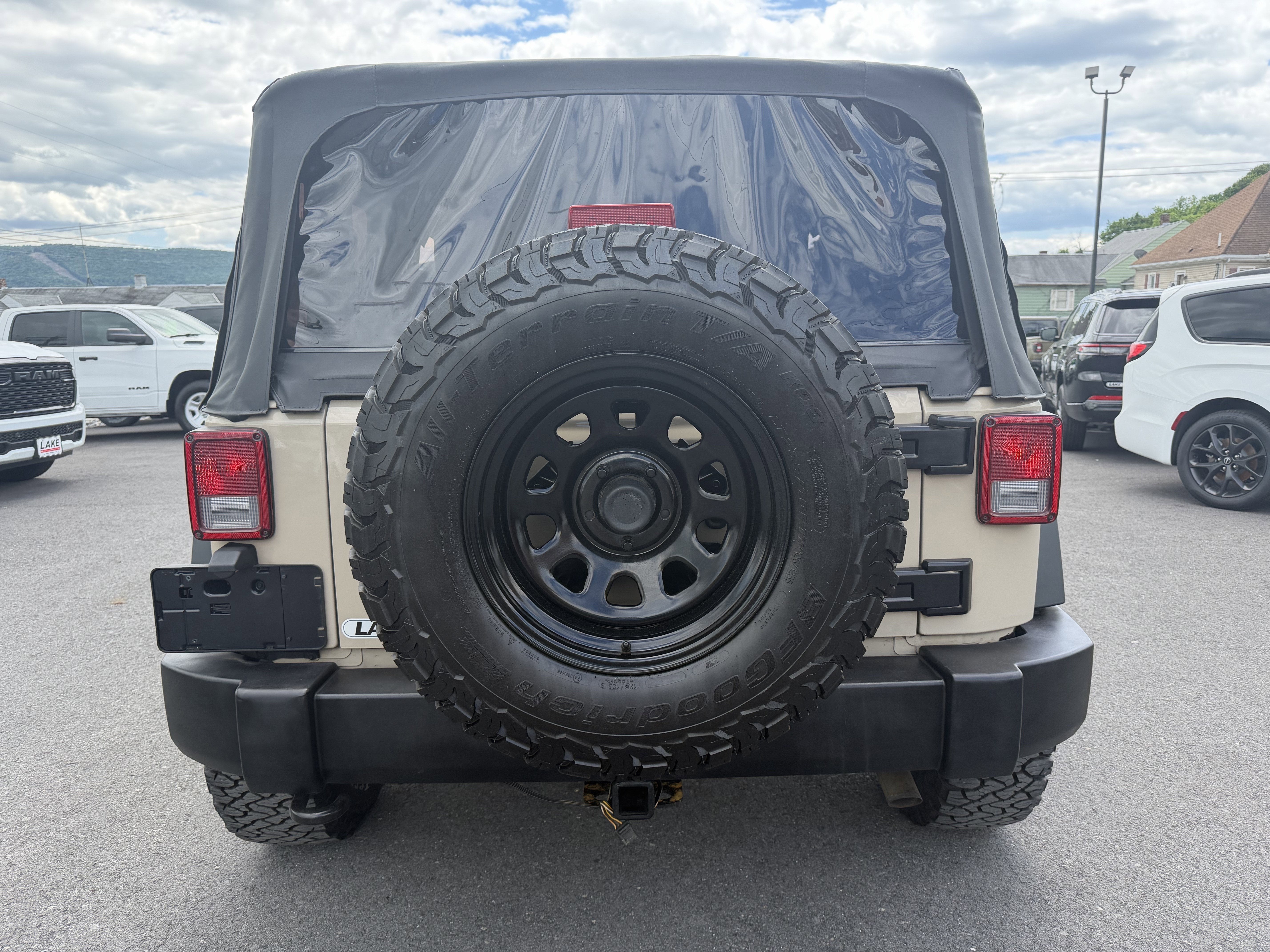 2016 Jeep Wrangler Sport