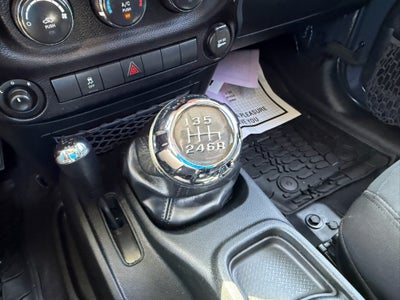2017 Jeep Wrangler Willys Wheeler