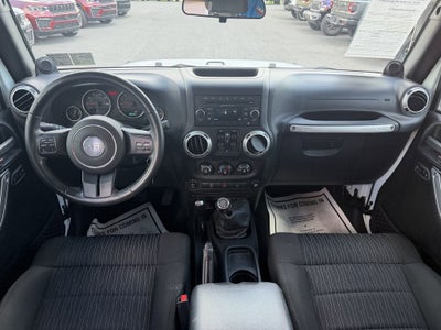 2012 Jeep Wrangler Unlimited Sahara