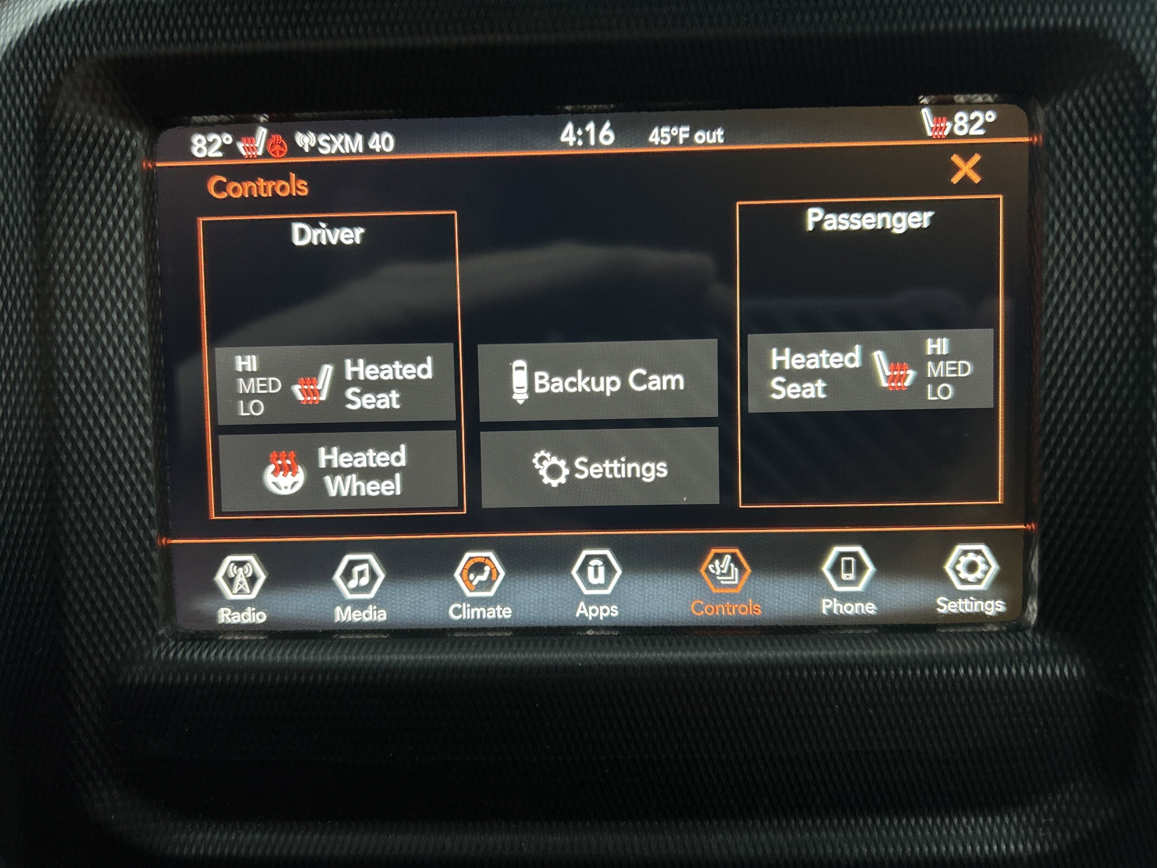 2018 Jeep WRANGLER UNL SAHARA