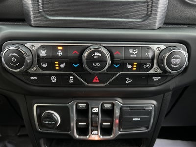 2018 Jeep WRANGLER UNL SAHARA