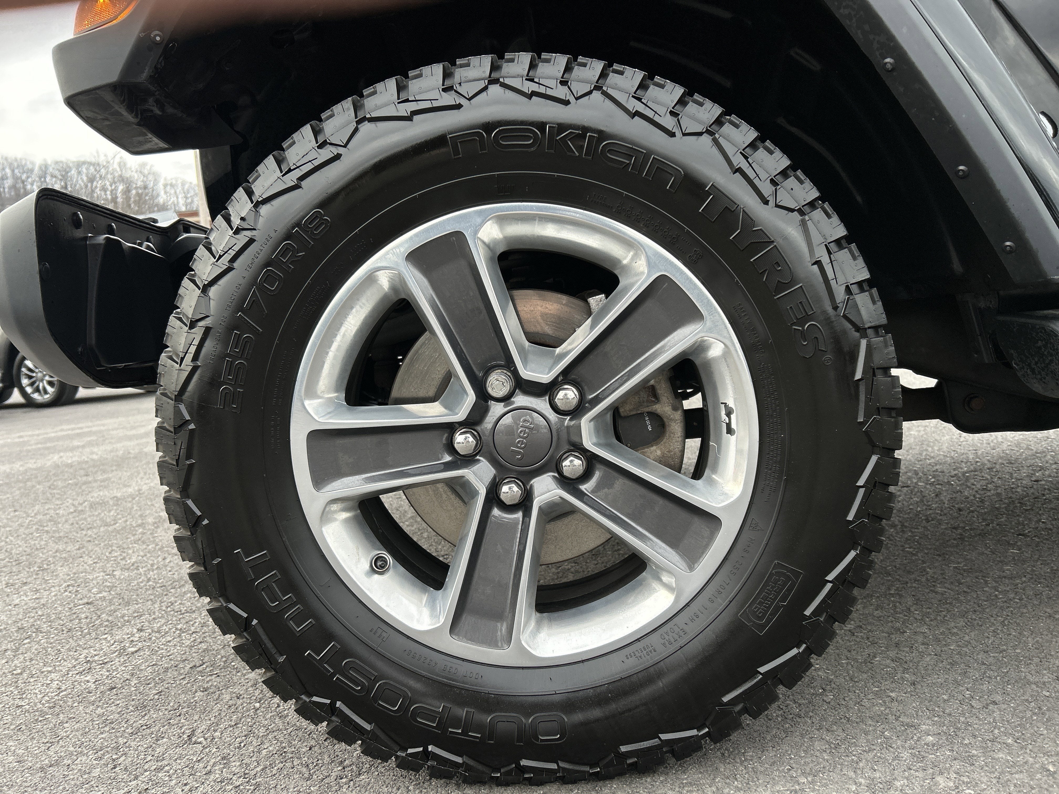 2018 Jeep WRANGLER UNL SAHARA