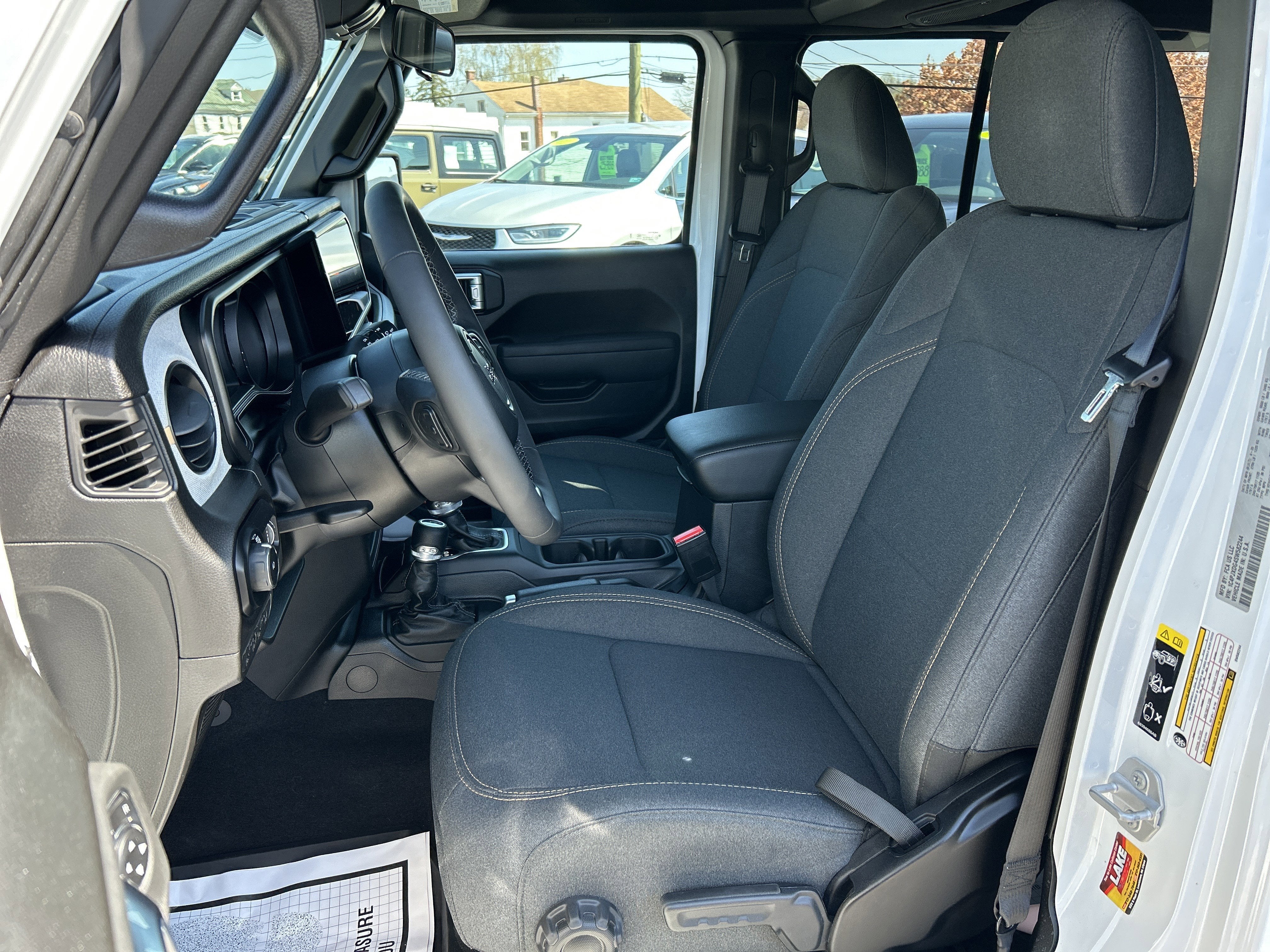 2025 Jeep WRANGLER SPORT UNL SPORT S