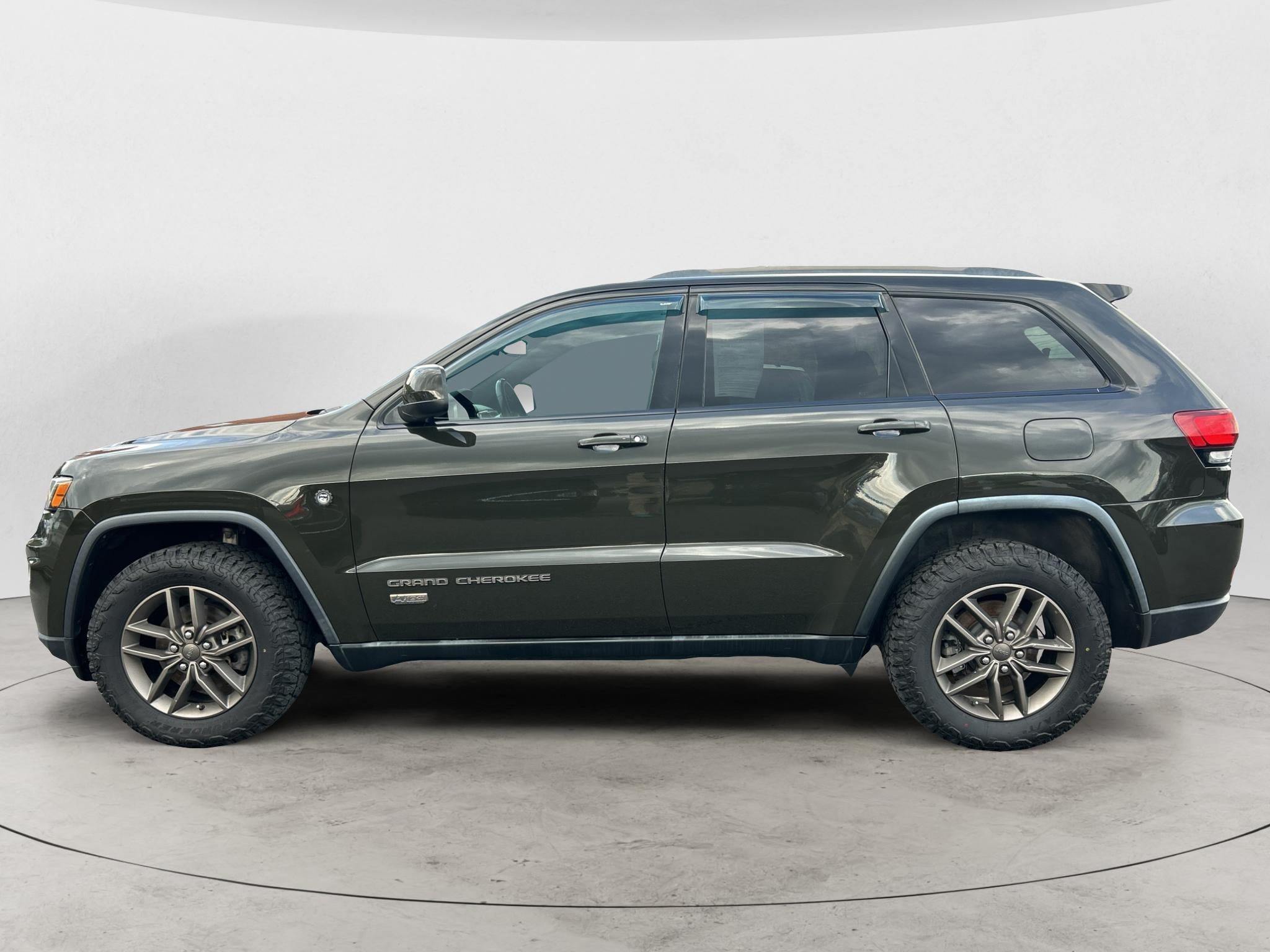 2016 Jeep Grand Cherokee 75th Anniversary