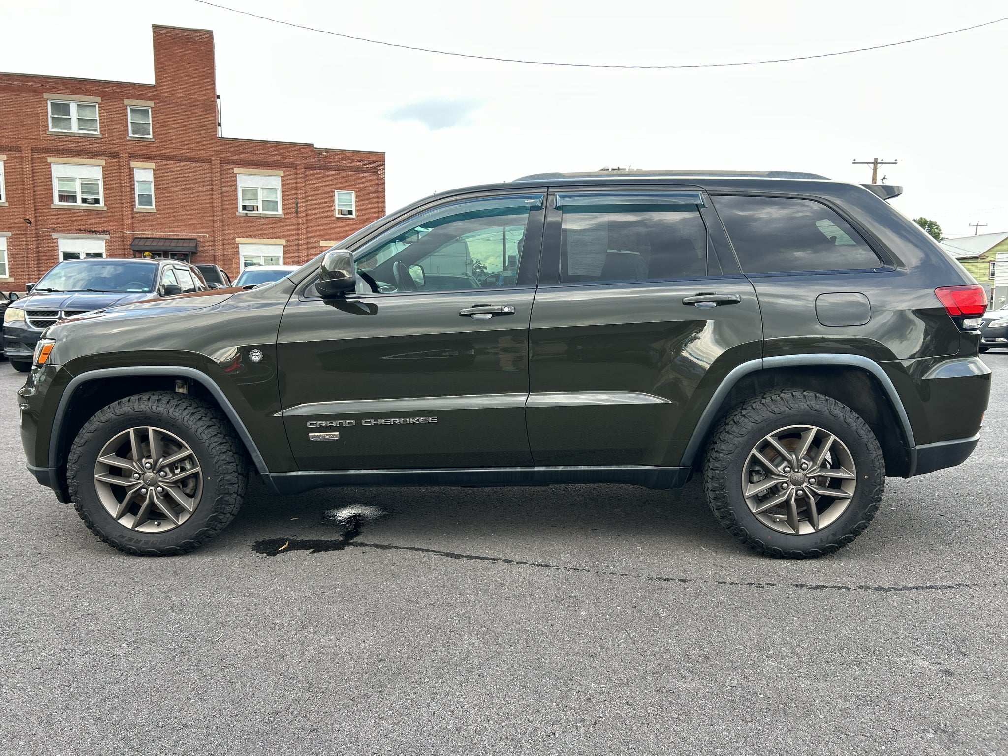2016 Jeep Grand Cherokee 75th Anniversary