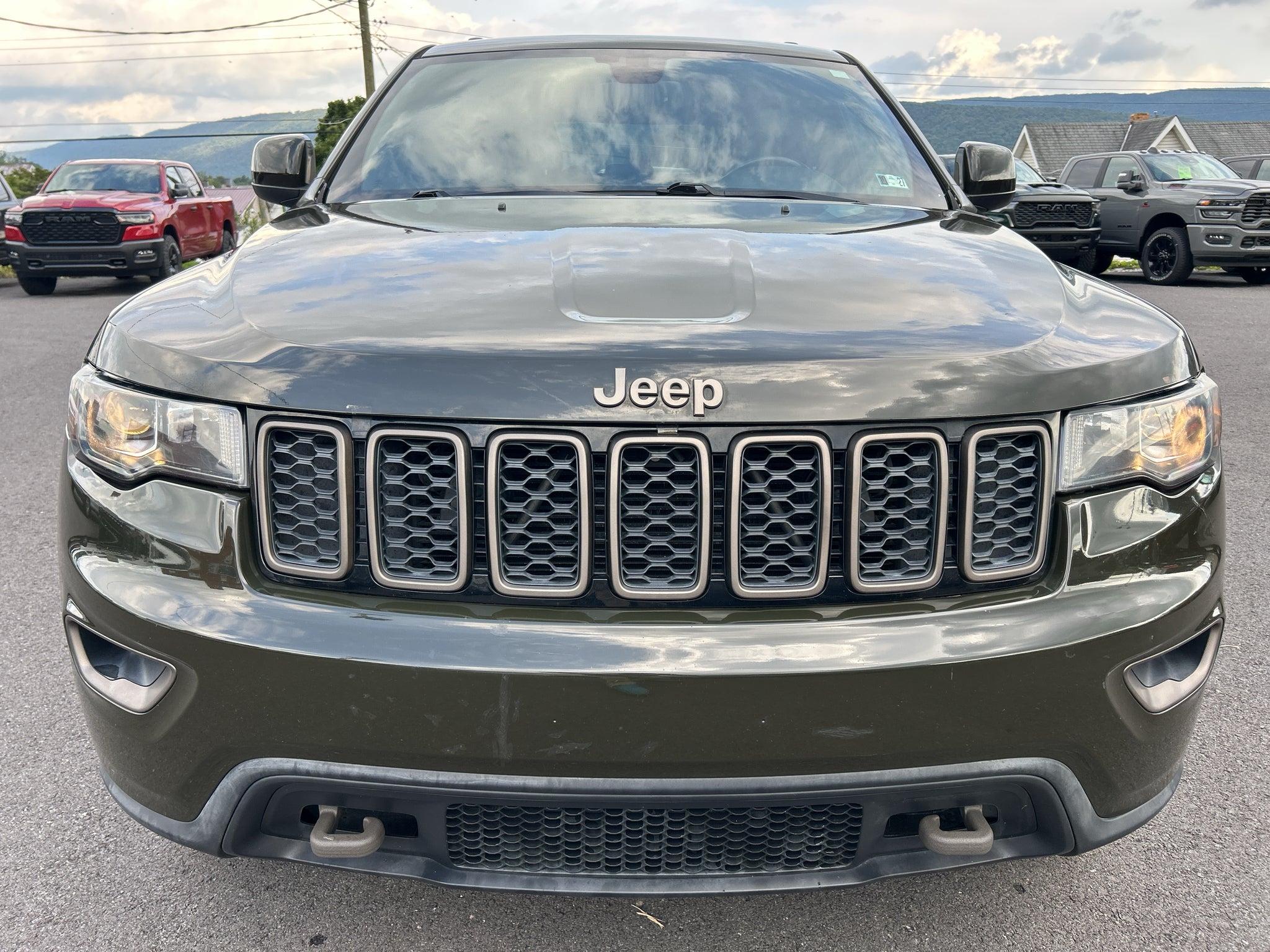 2016 Jeep Grand Cherokee 75th Anniversary