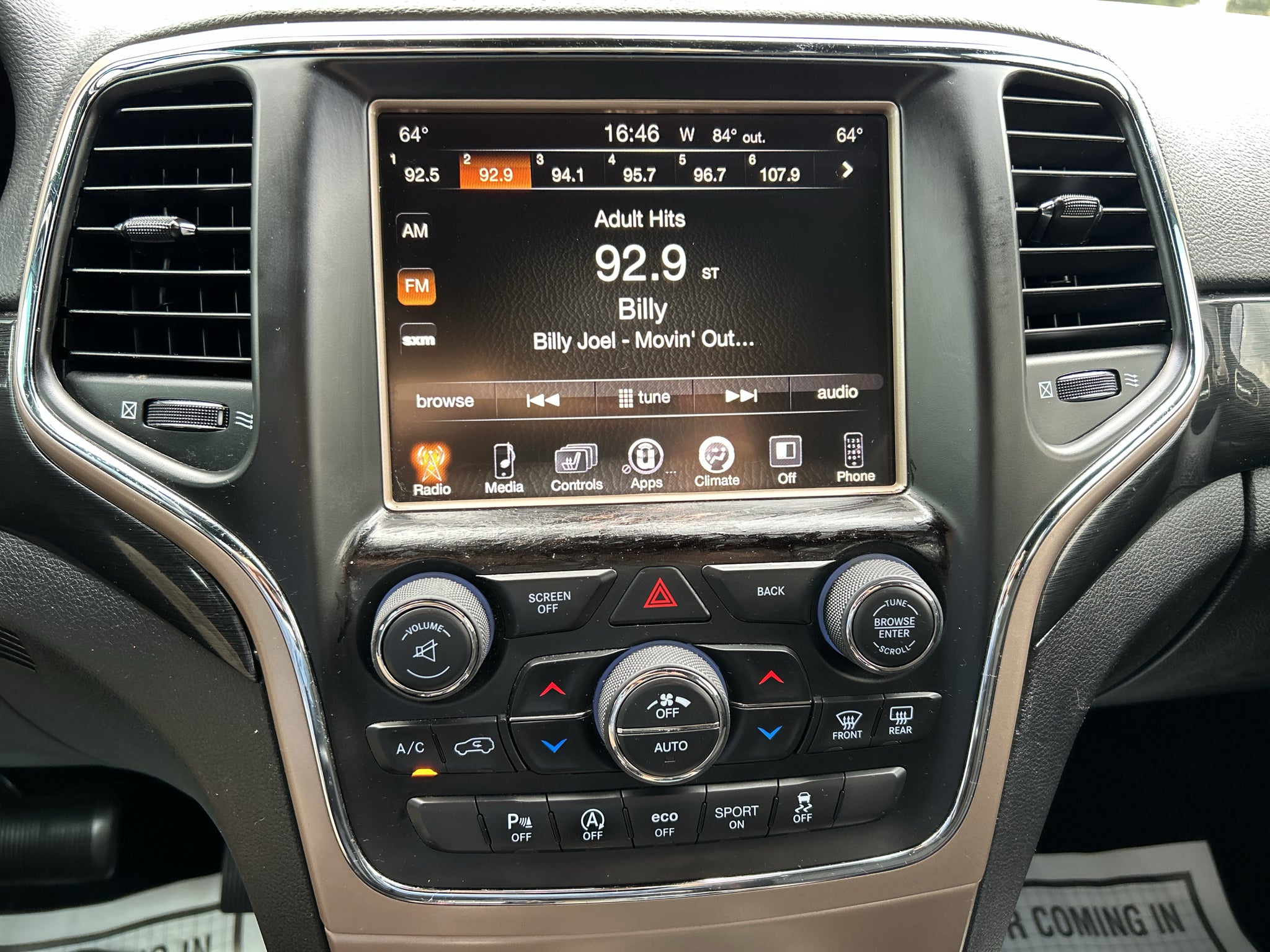 2016 Jeep Grand Cherokee 75th Anniversary