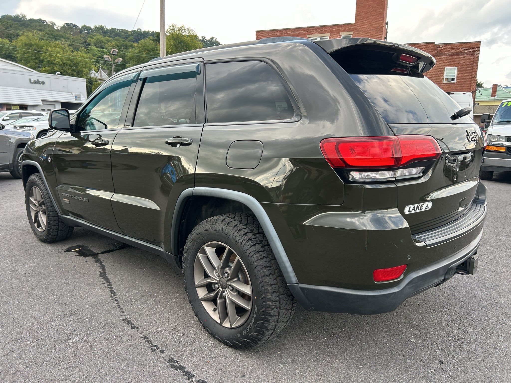 2016 Jeep Grand Cherokee 75th Anniversary