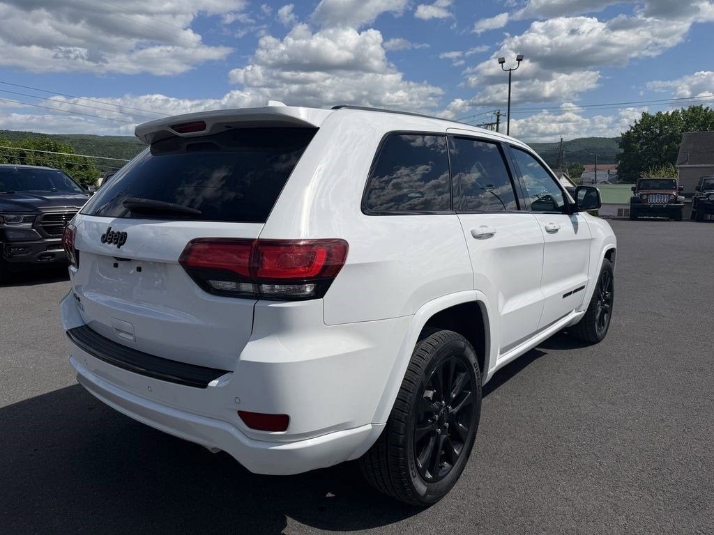 2017 Jeep Grand Cherokee Altitude