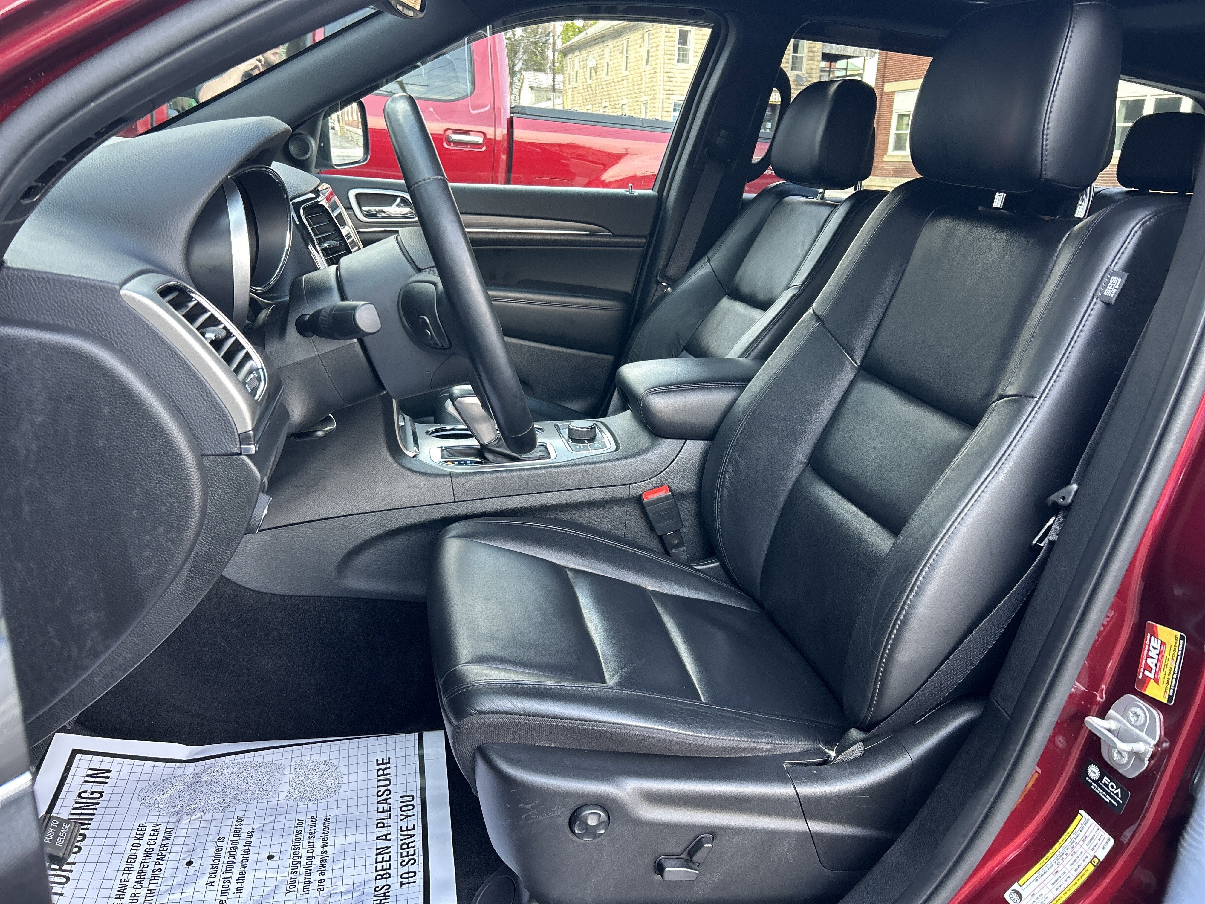 2022 Jeep GRAND CHEROKEE LIMITED