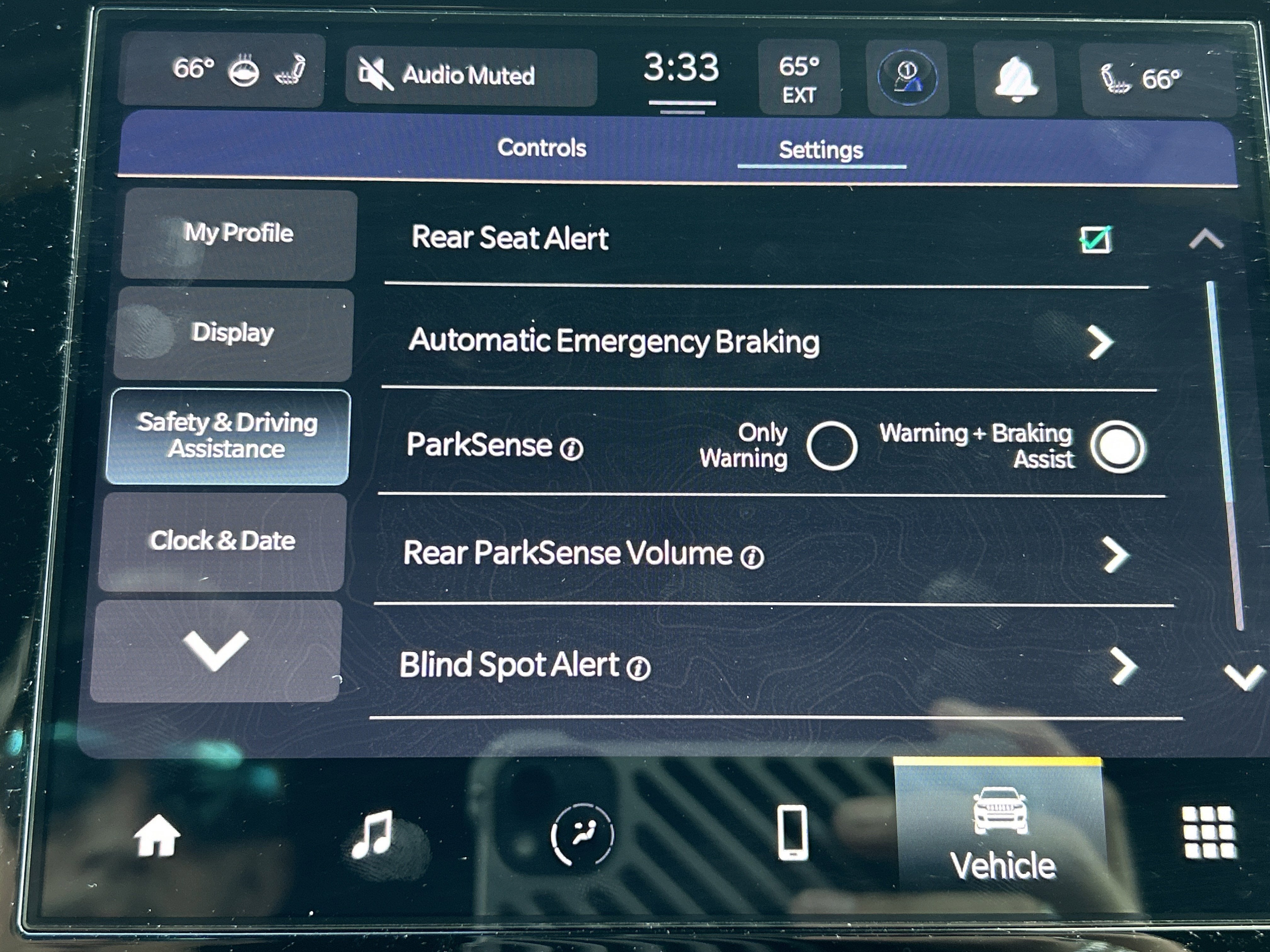 2023 Jeep GRAND CHEROKEE ALTITUDE