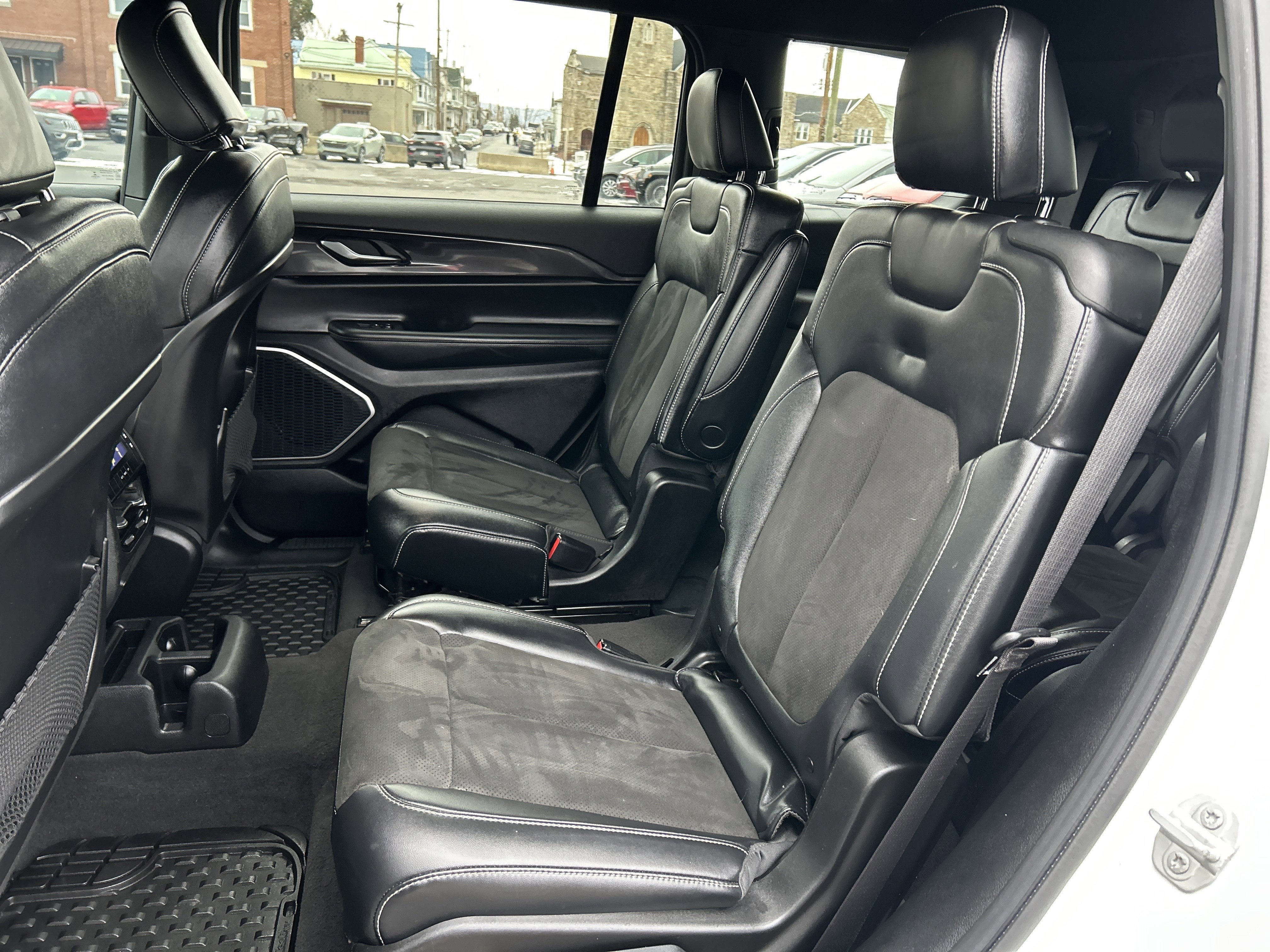 2021 Jeep GRAND CHEROKEE L ALTITUDE