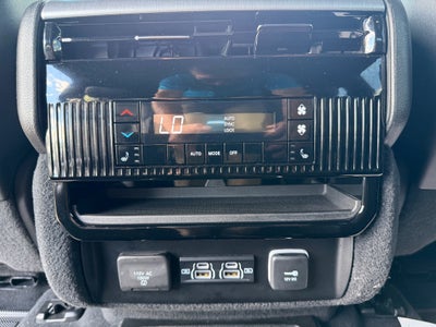 2023 Jeep Wagoneer Series II Carbide