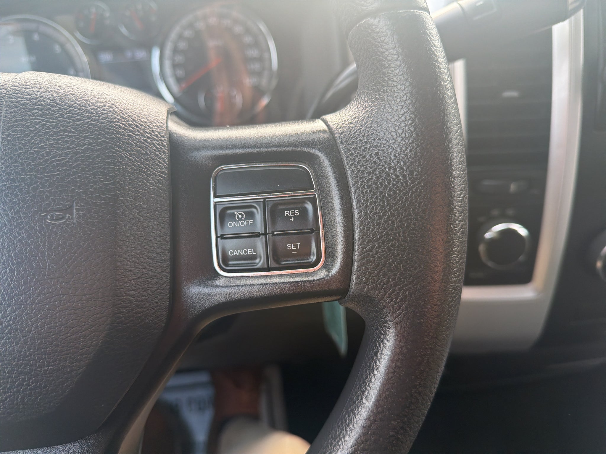 2012 RAM 1500 SLT
