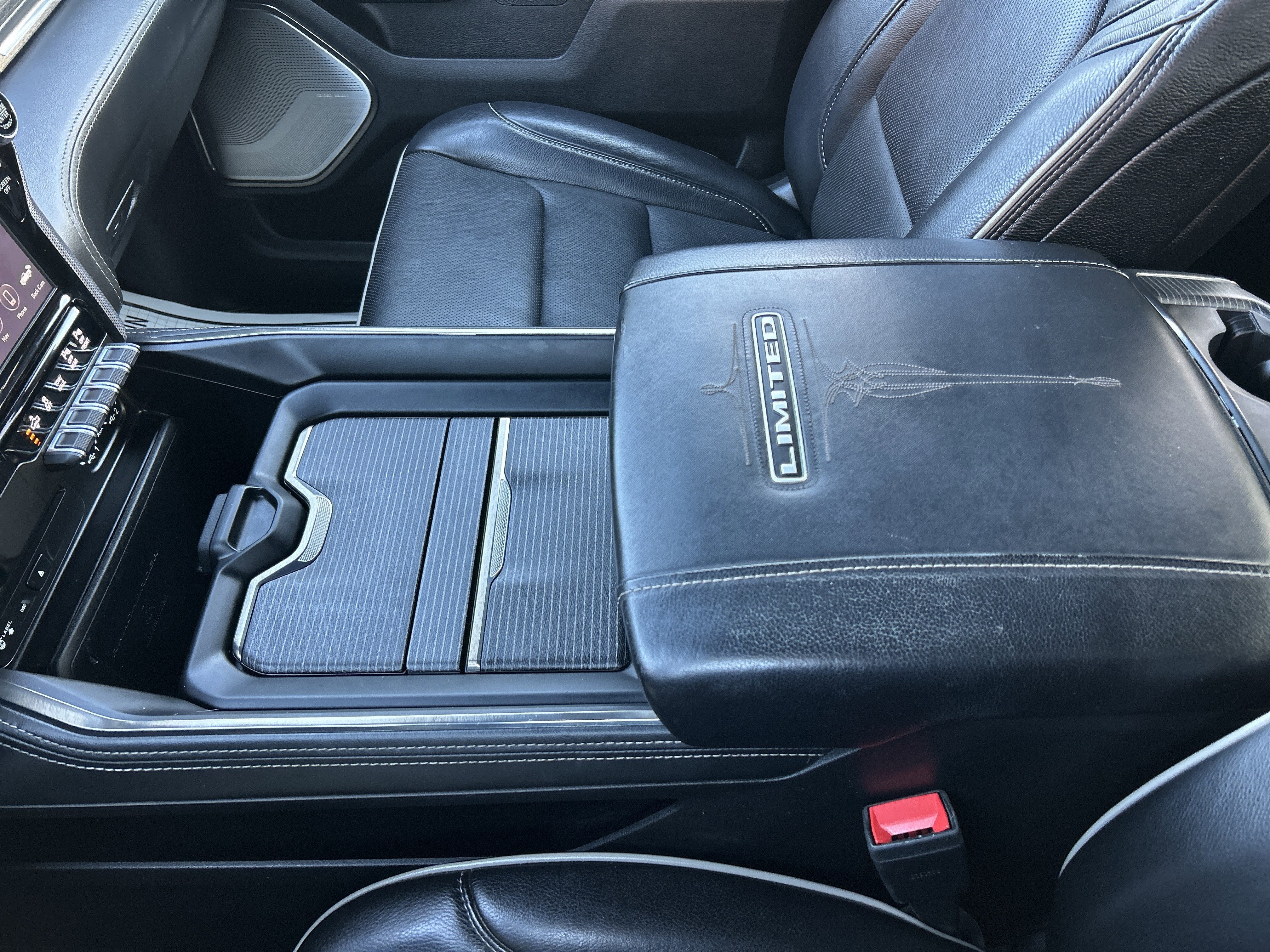 2019 RAM RAM 1500 LIMITED