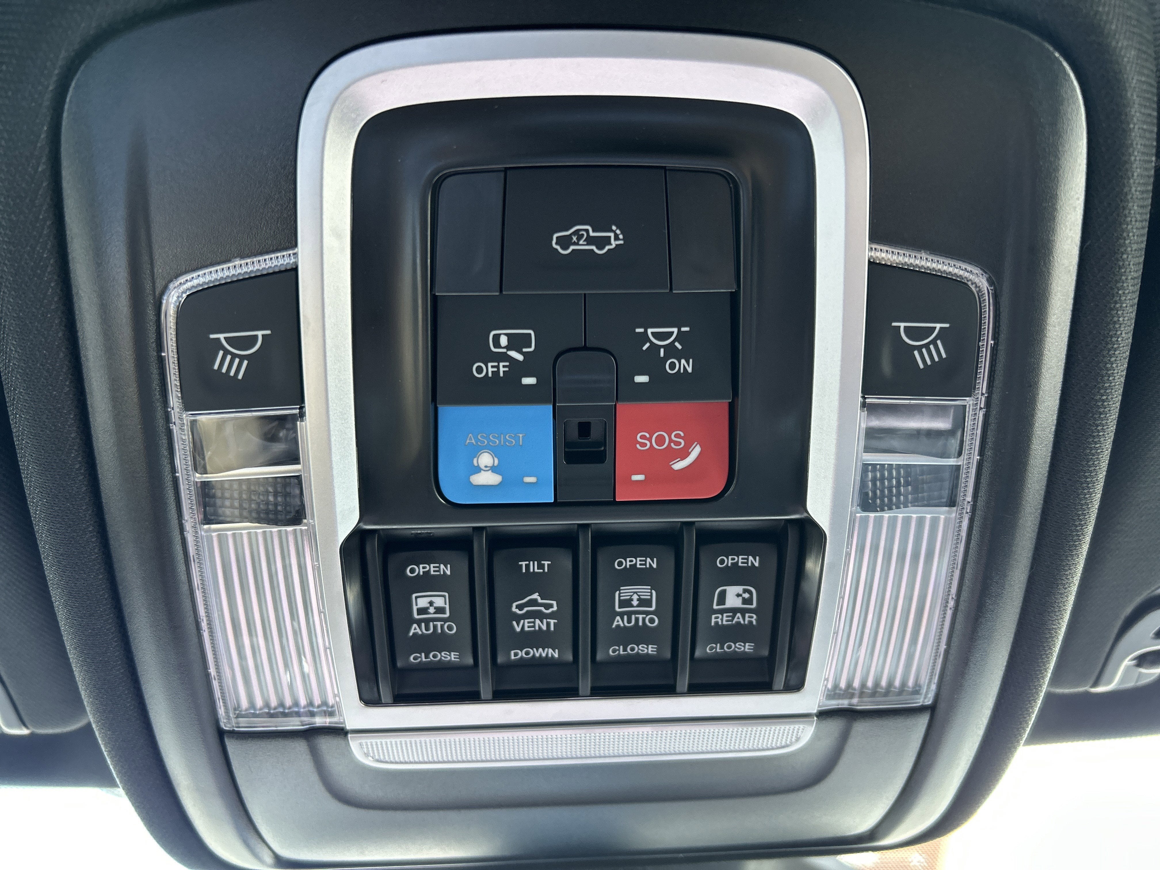 2025 RAM RAM 1500 REBEL