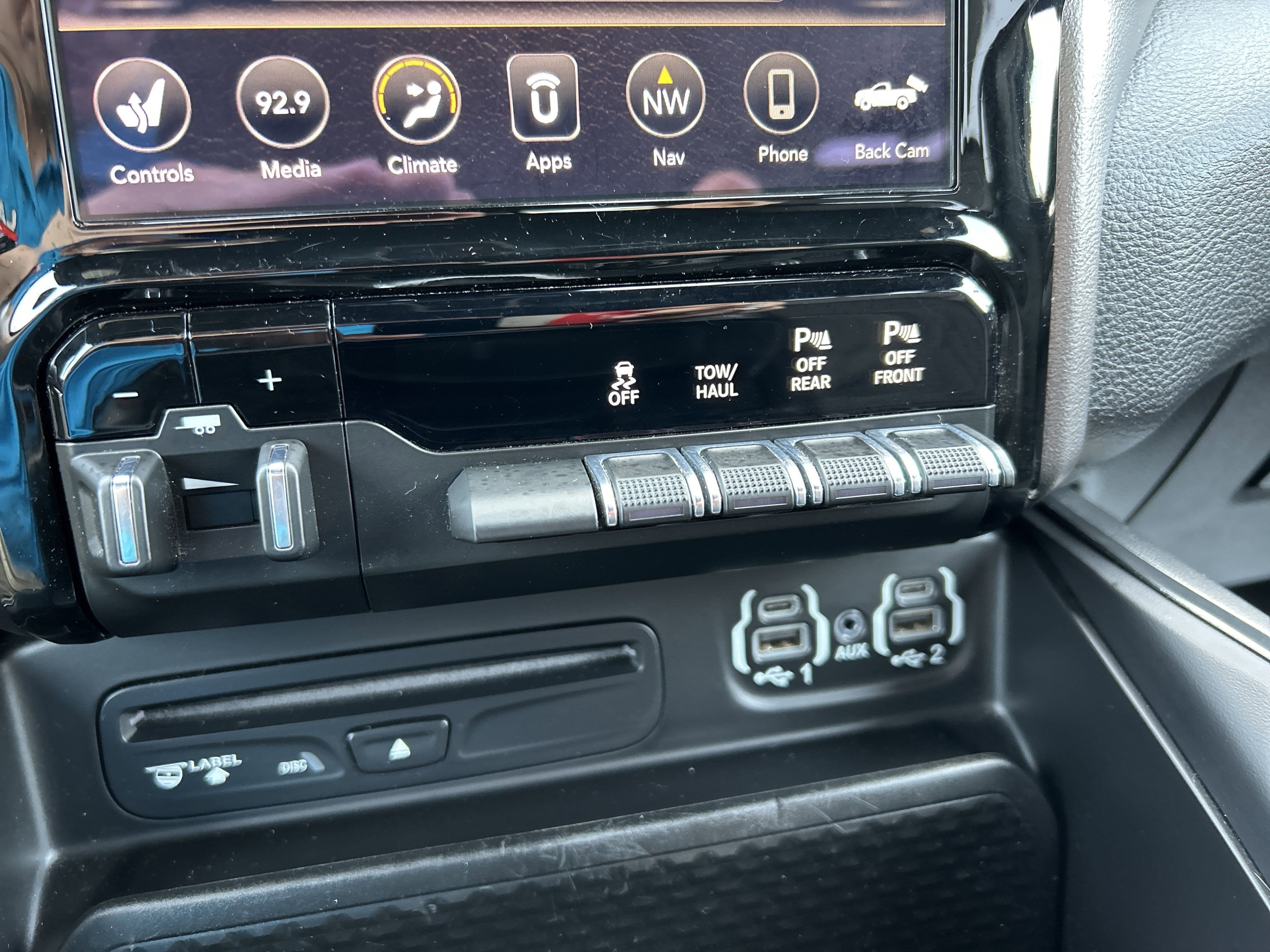 2019 RAM RAM 1500 SPORT