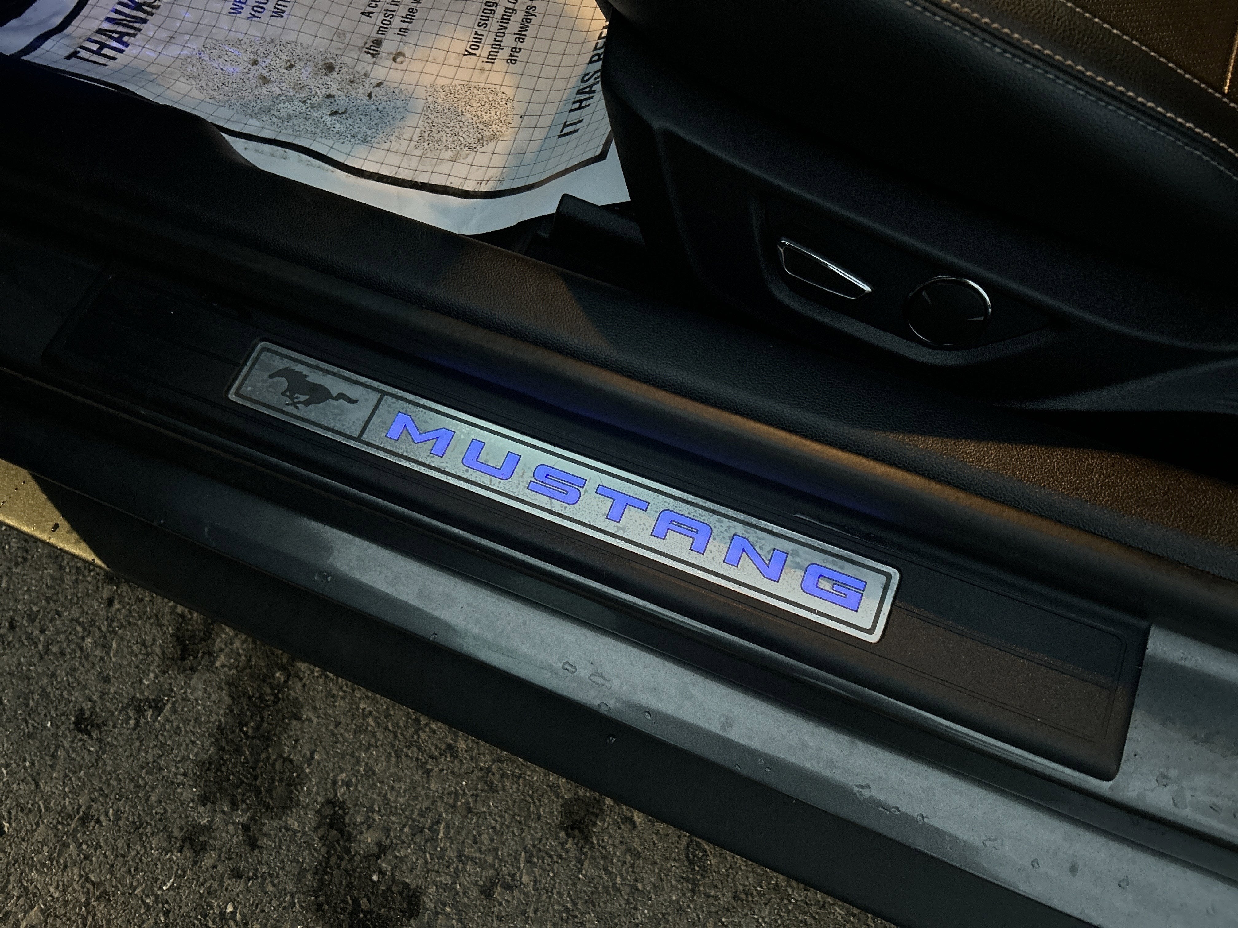 2016 Ford MUSTANG PREMIUM