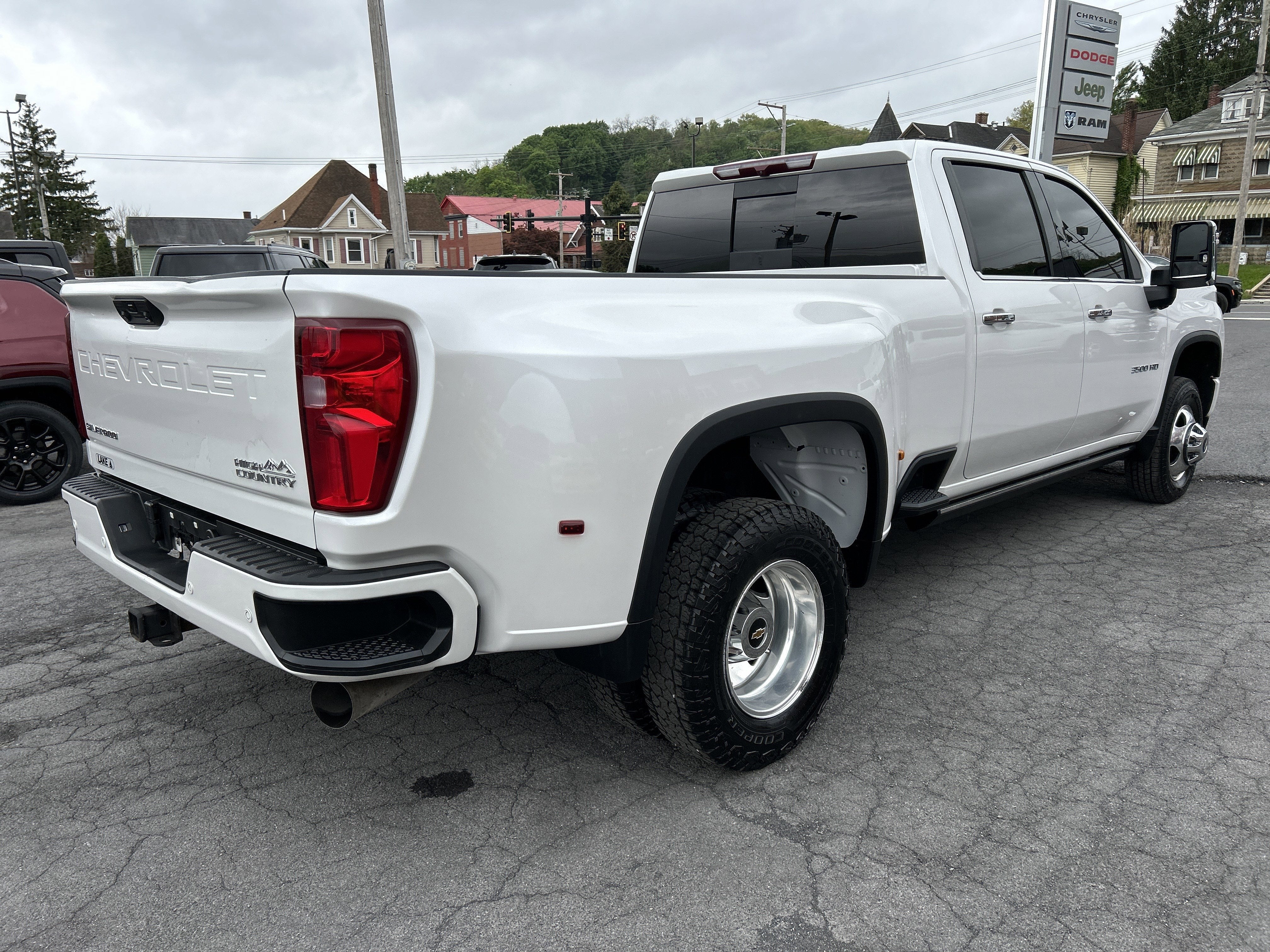 2023 Chevrolet SILVERADO 3500 HIGH COUNTRY