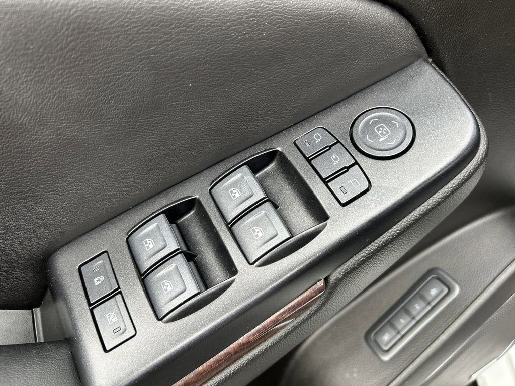 2020 GMC YUKON SLT