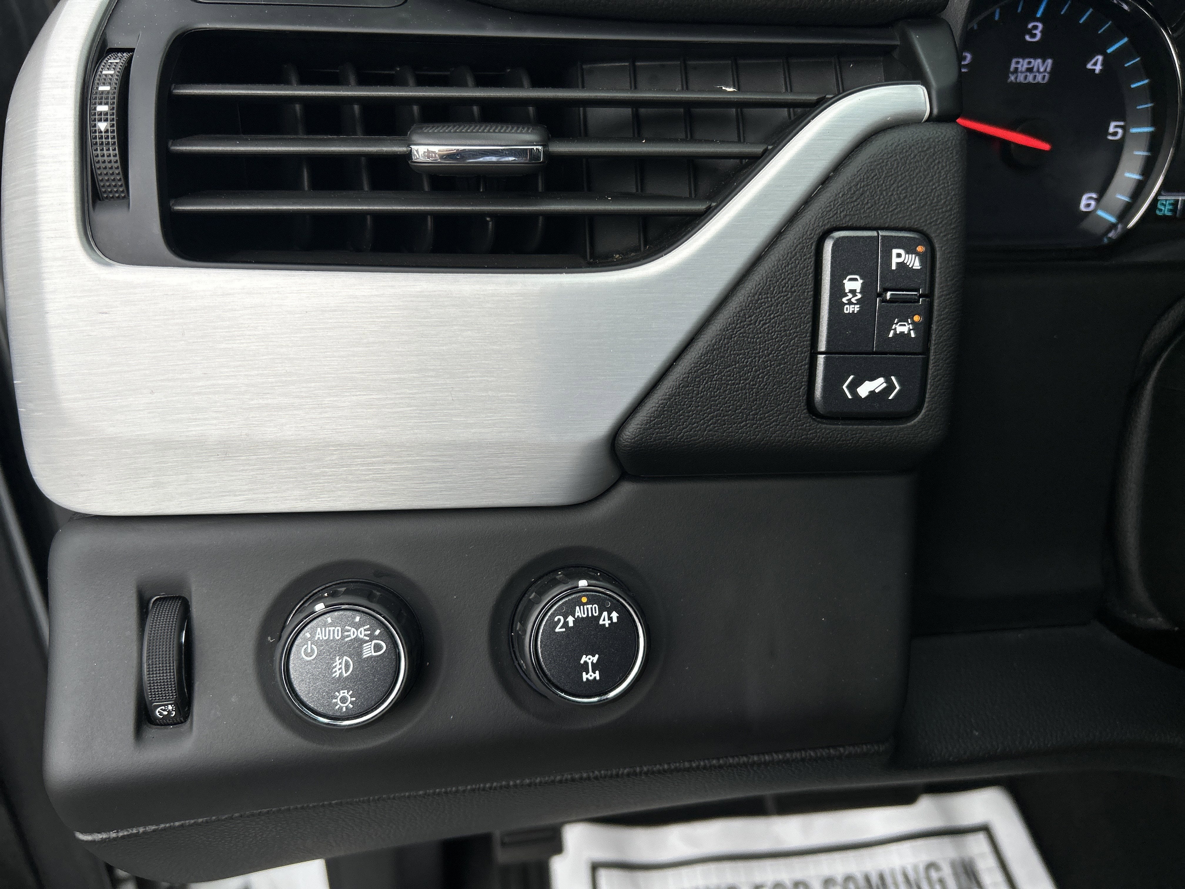 2020 GMC YUKON SLT