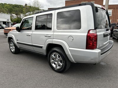 2007 Jeep Commander Sport