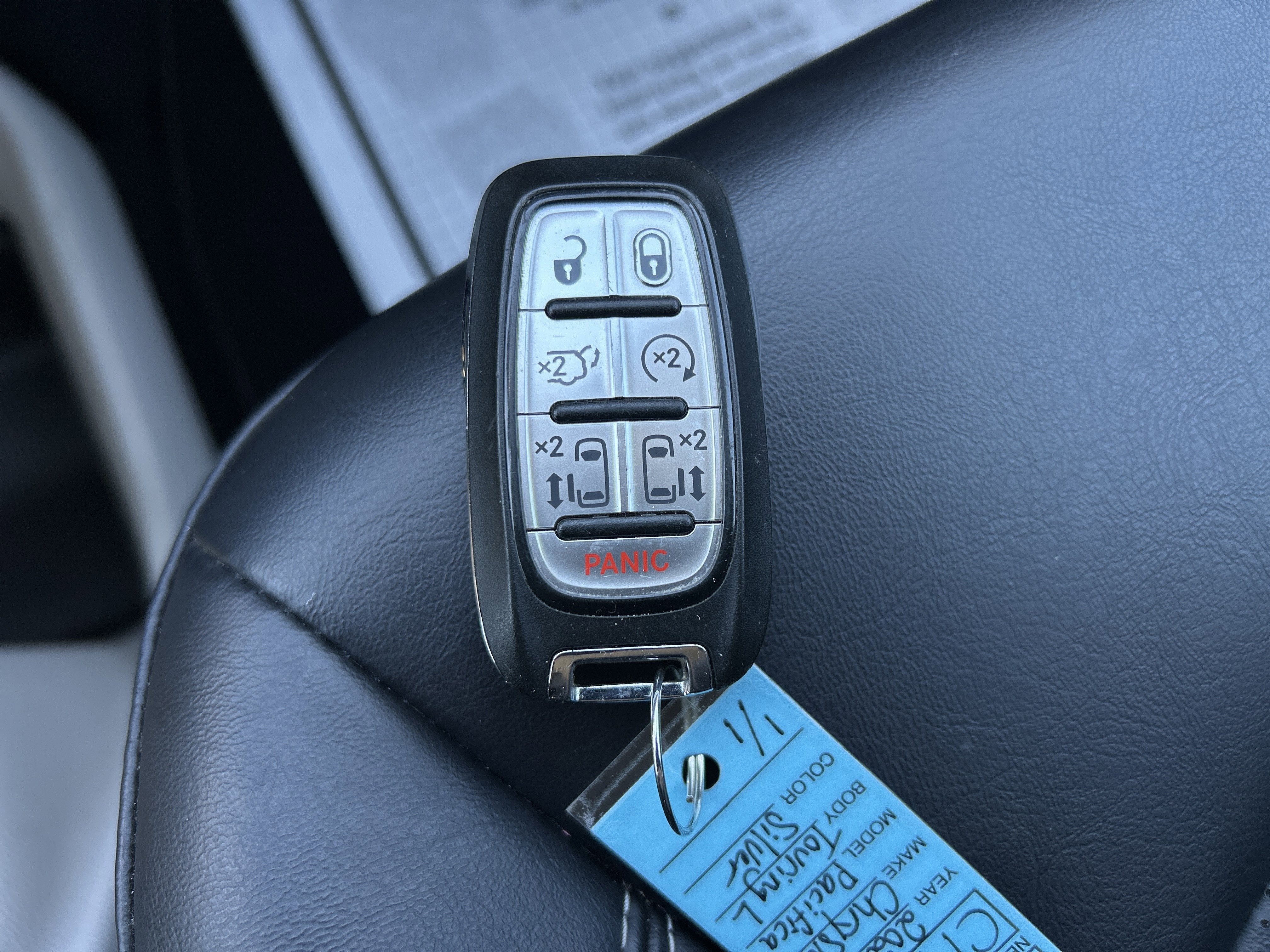 2023 Chrysler PACIFICA TOURING L