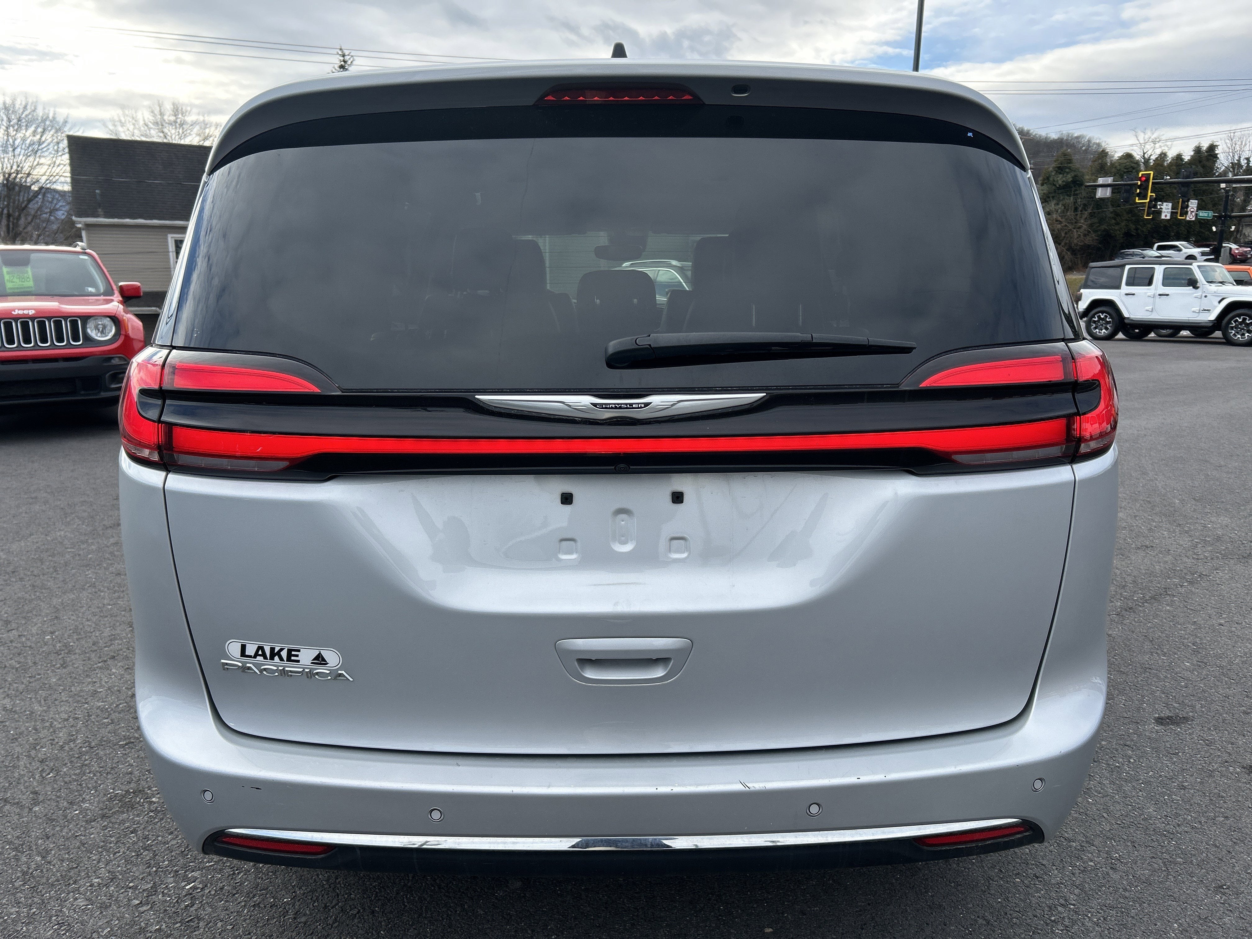 2024 Chrysler PACIFICA TOURING L