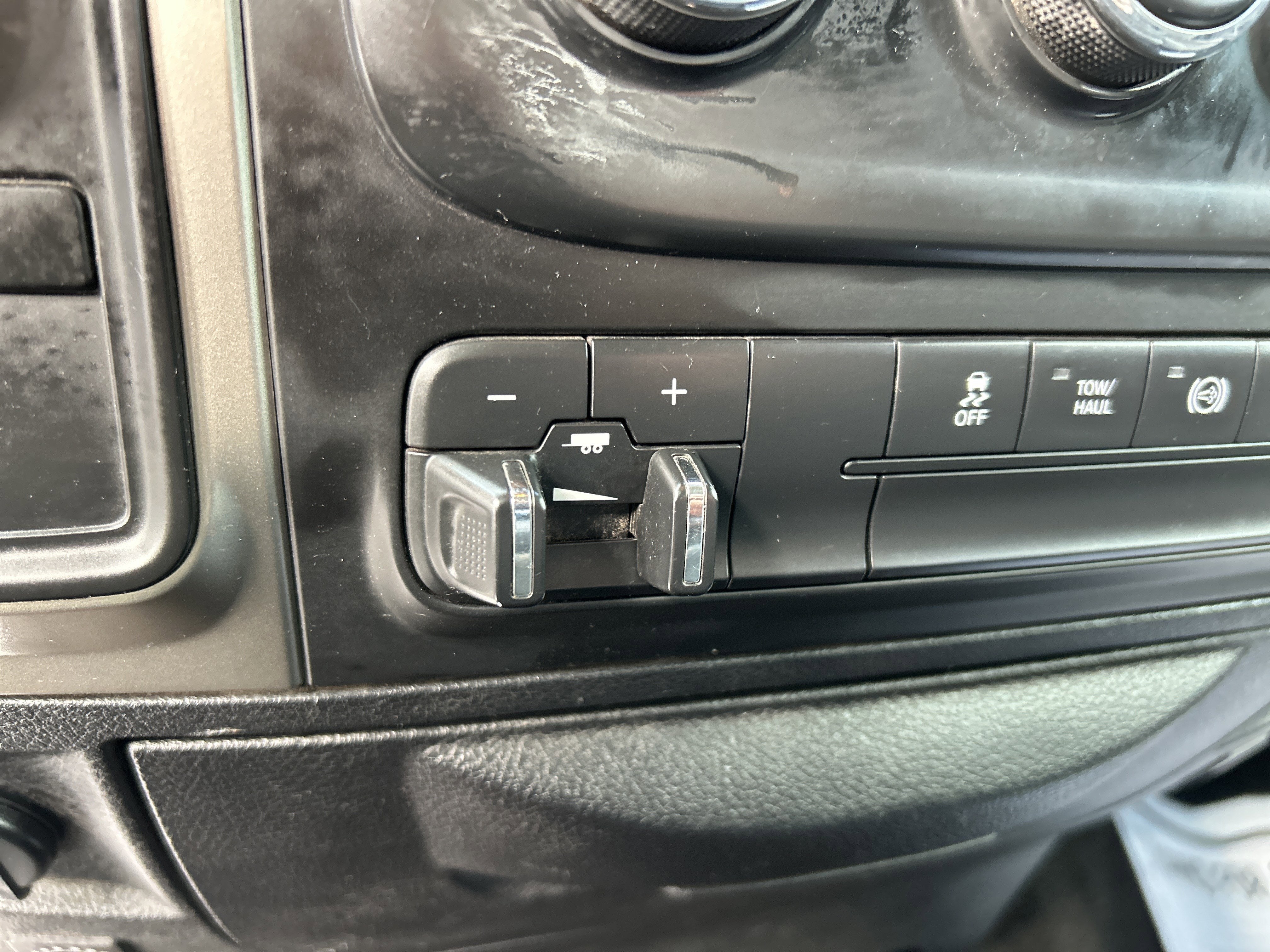 2013 RAM RAM 2500 SLT