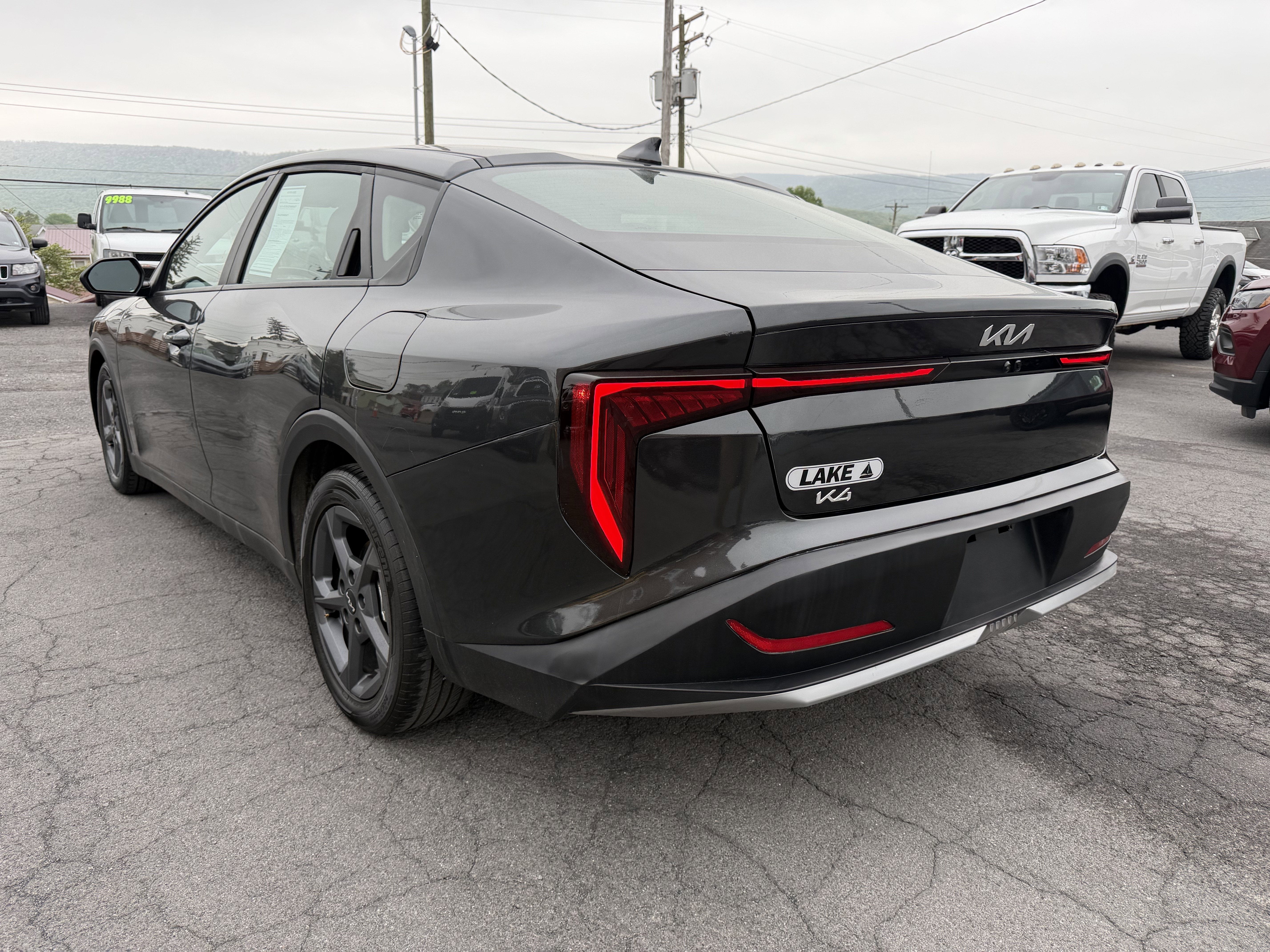 2025 Kia K4 LXS