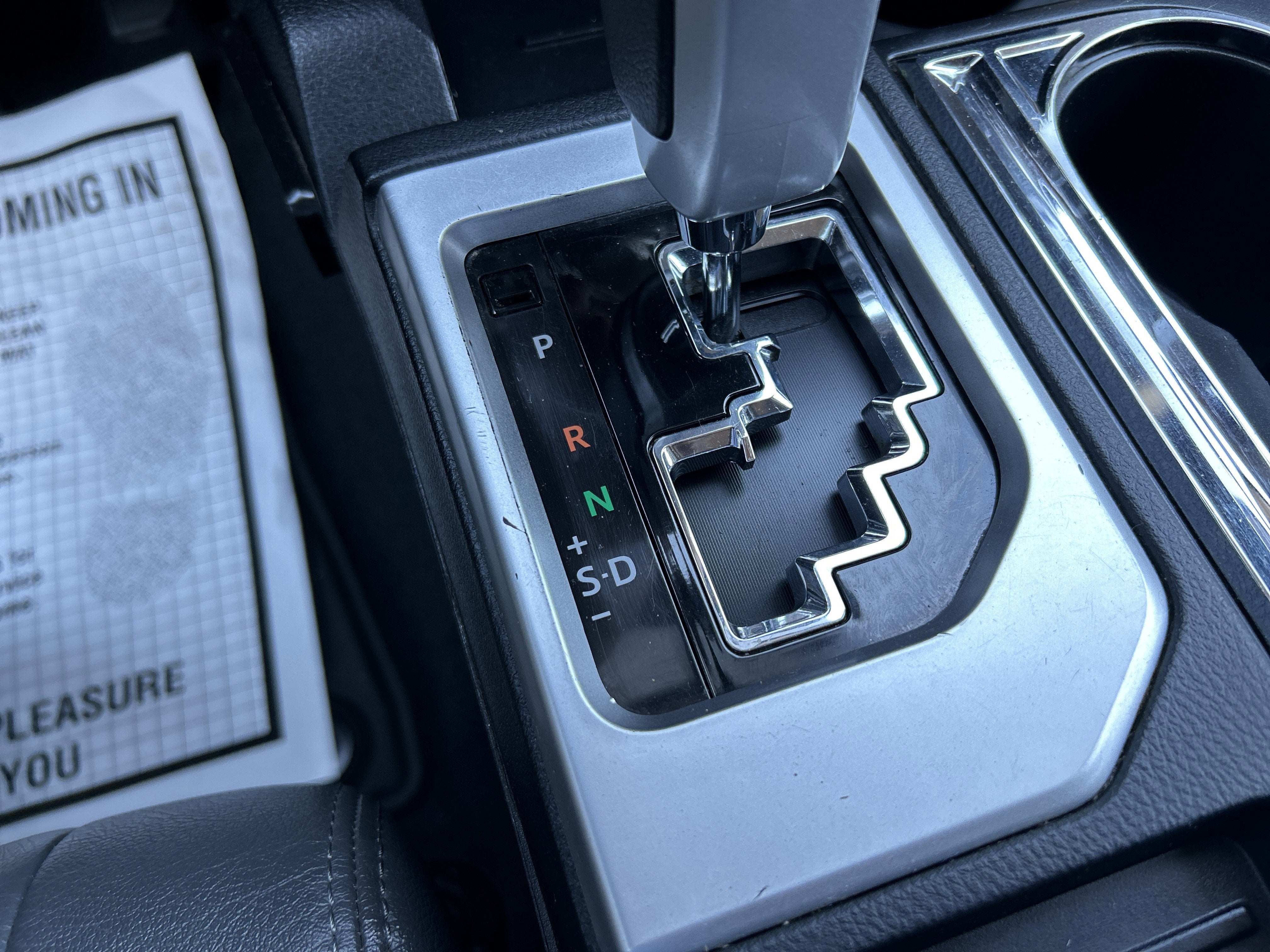 2014 Toyota TUNDRA SR5
