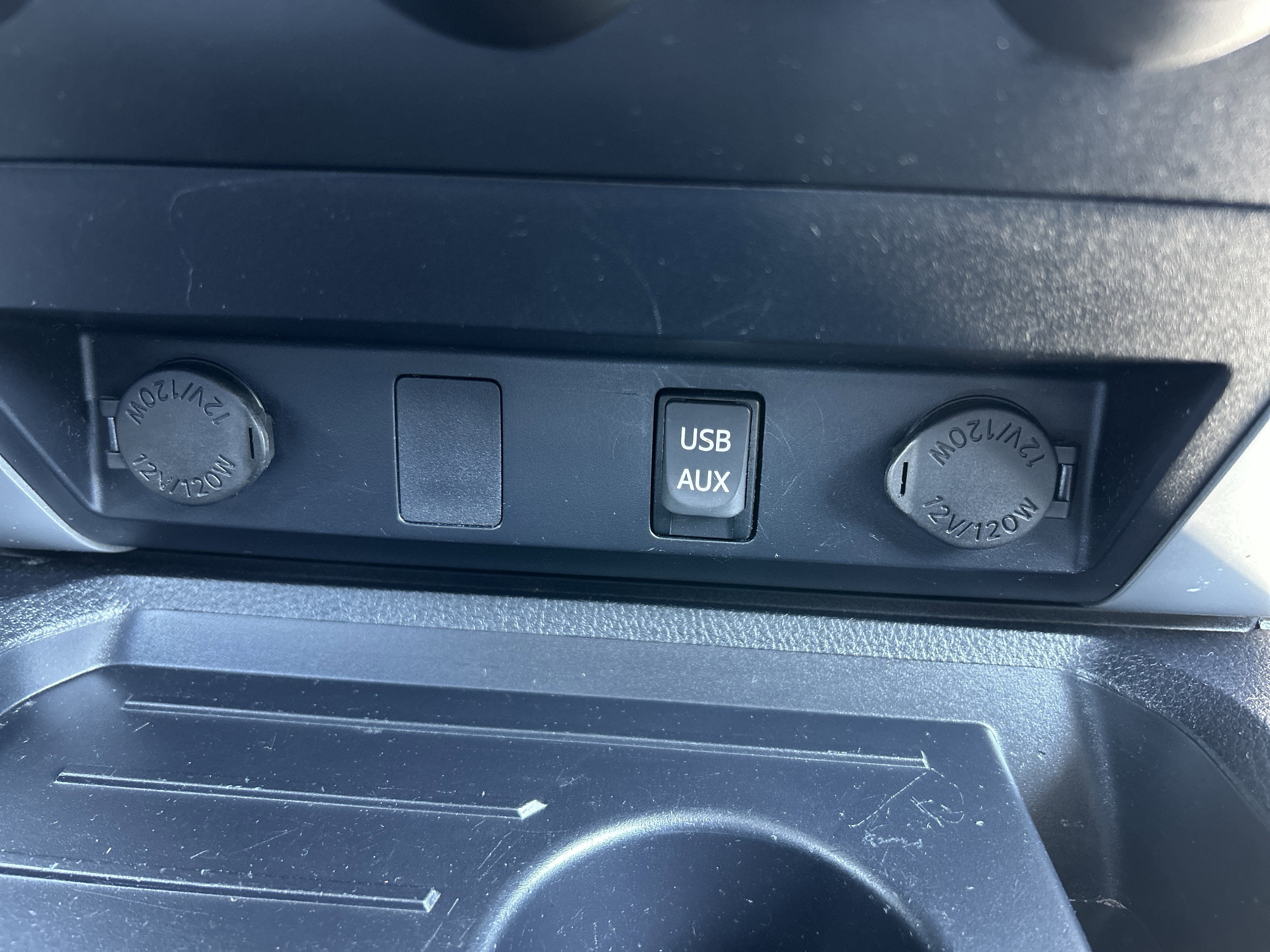 2014 Toyota TUNDRA SR5