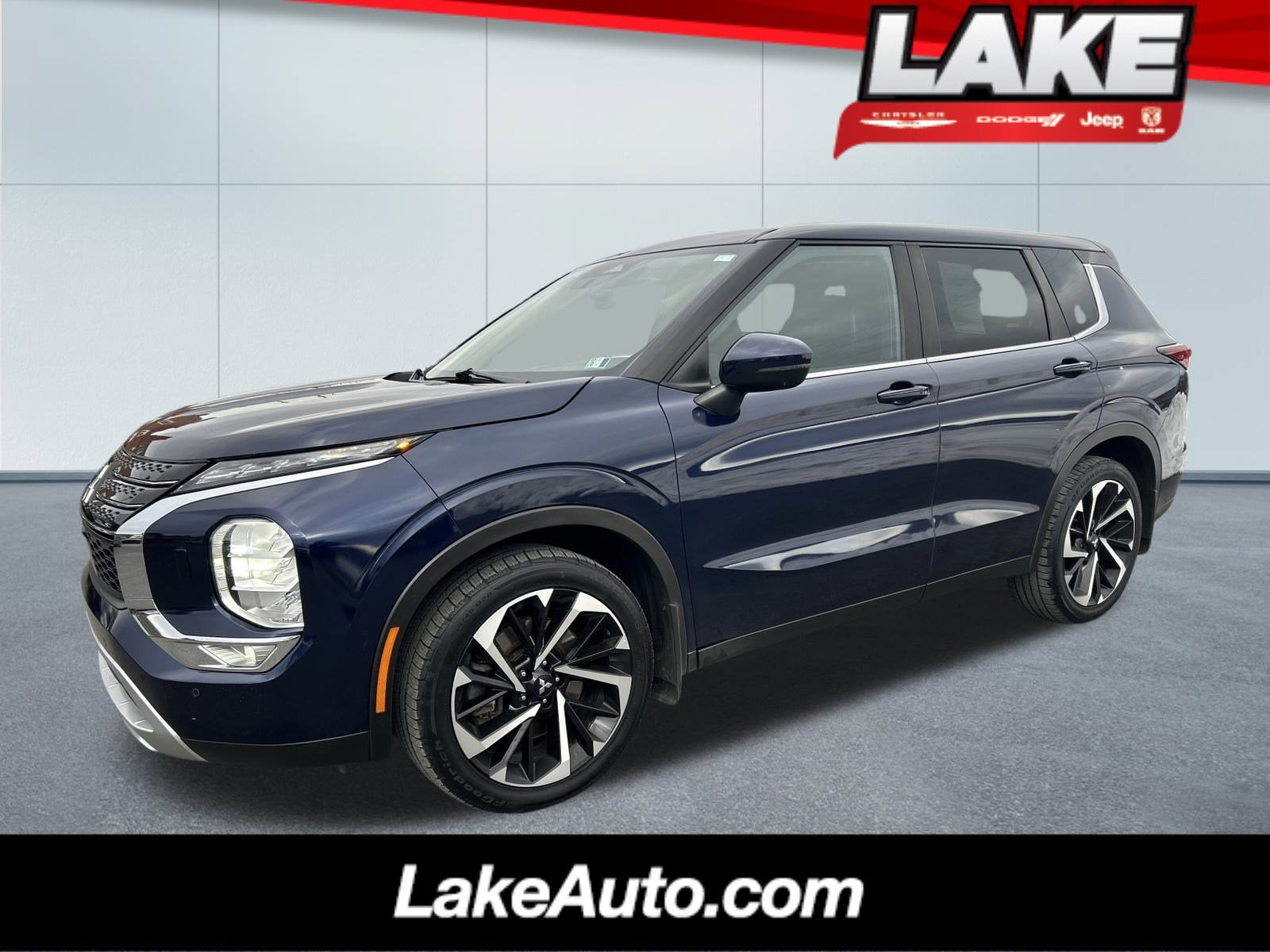 2022 Mitsubishi OUTLANDER SE