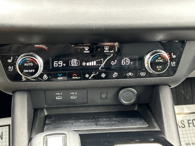 2025 Mitsubishi OUTLANDER SEL