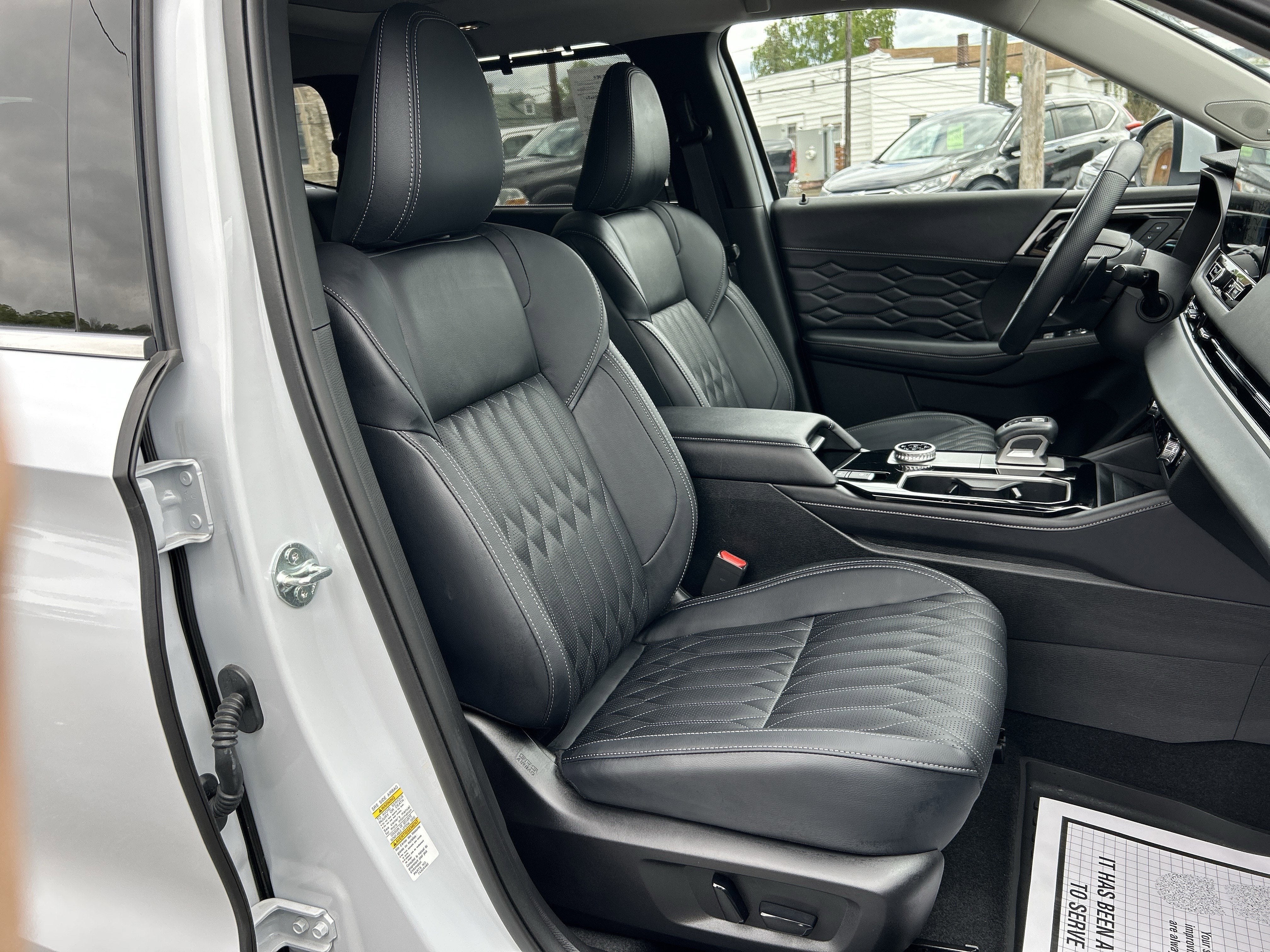 2025 Mitsubishi OUTLANDER SEL