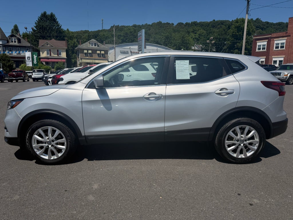 2020 Nissan Rogue Sport S