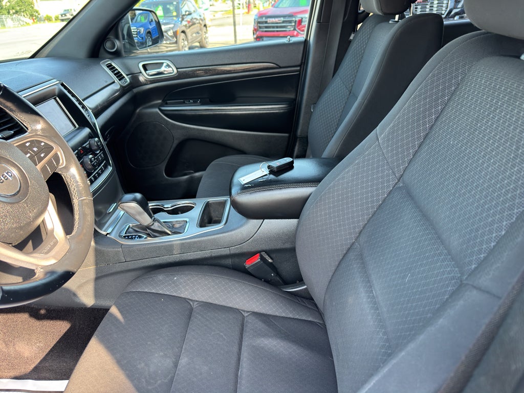 2018 Jeep Grand Cherokee Laredo E 4x4