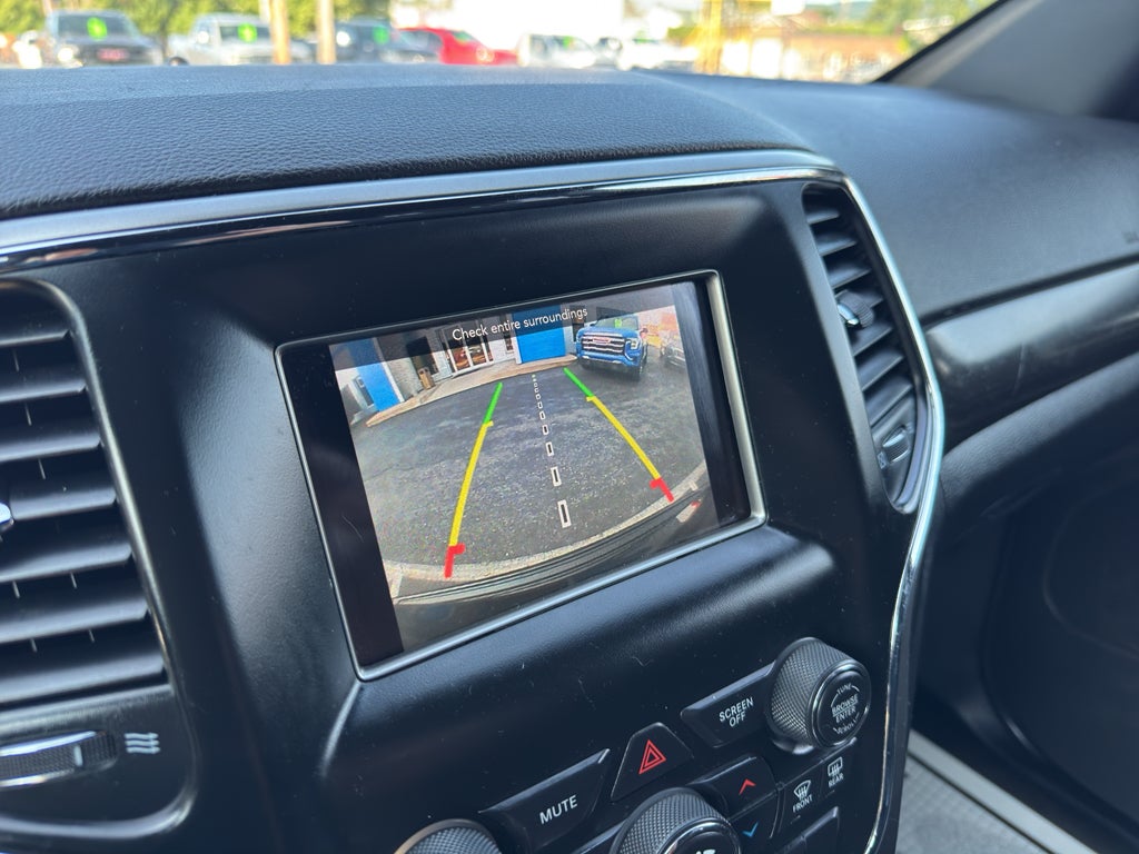 2018 Jeep Grand Cherokee Laredo E 4x4