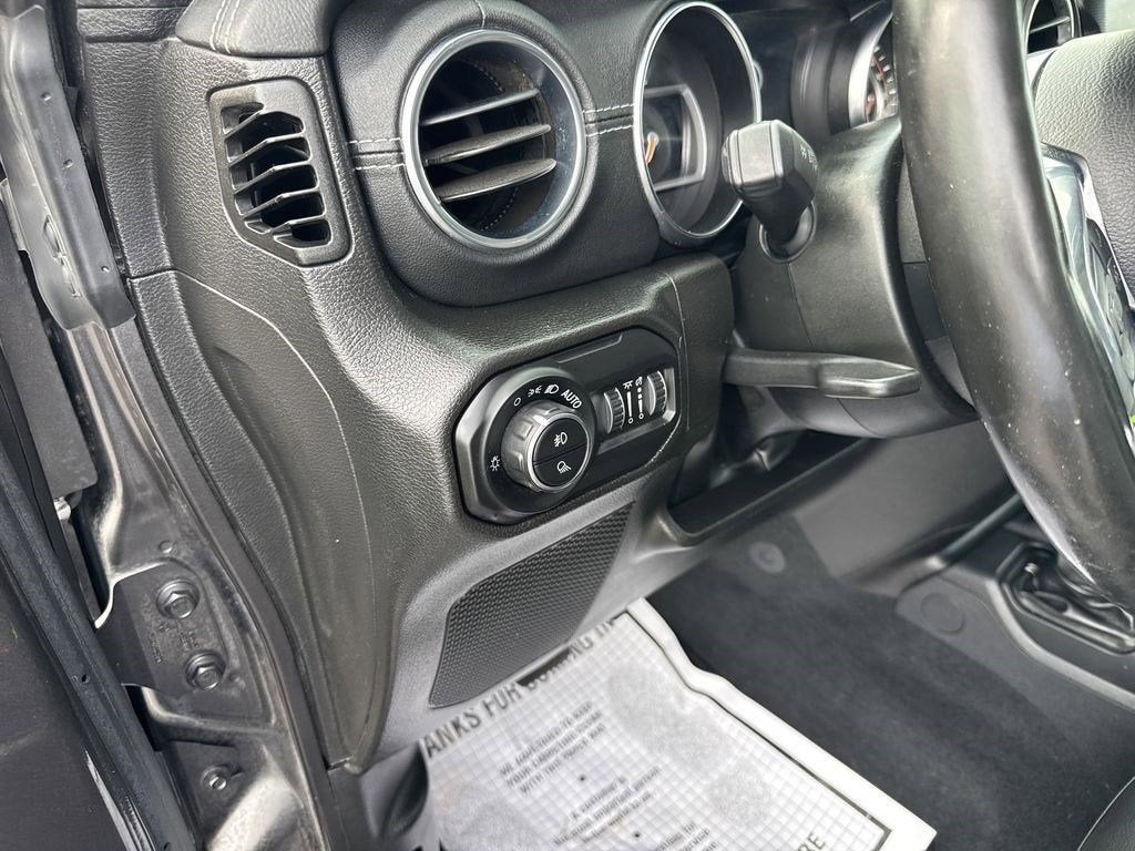2022 Jeep Gladiator Overland 4x4