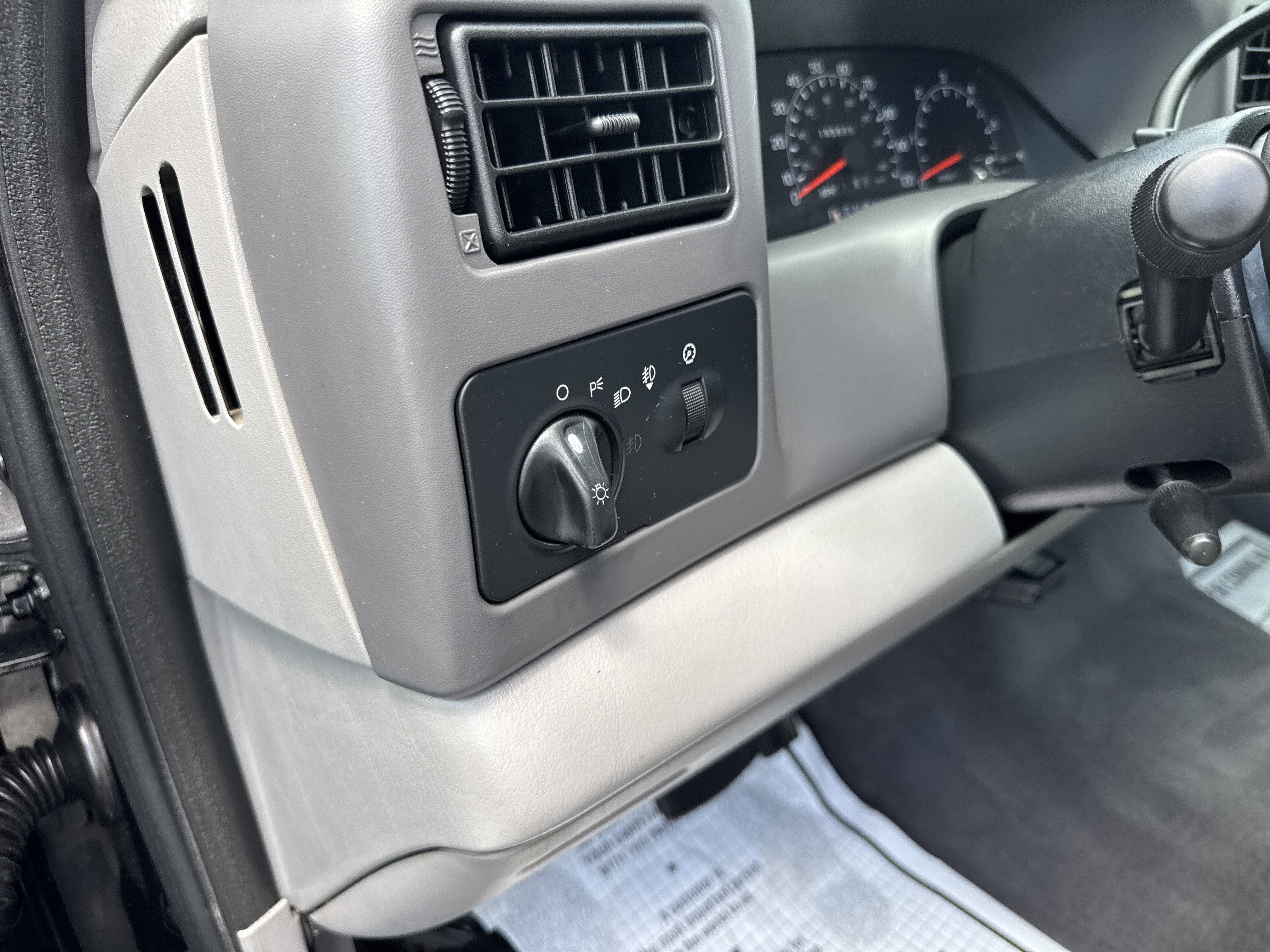 2001 Ford Super Duty F-250 XL