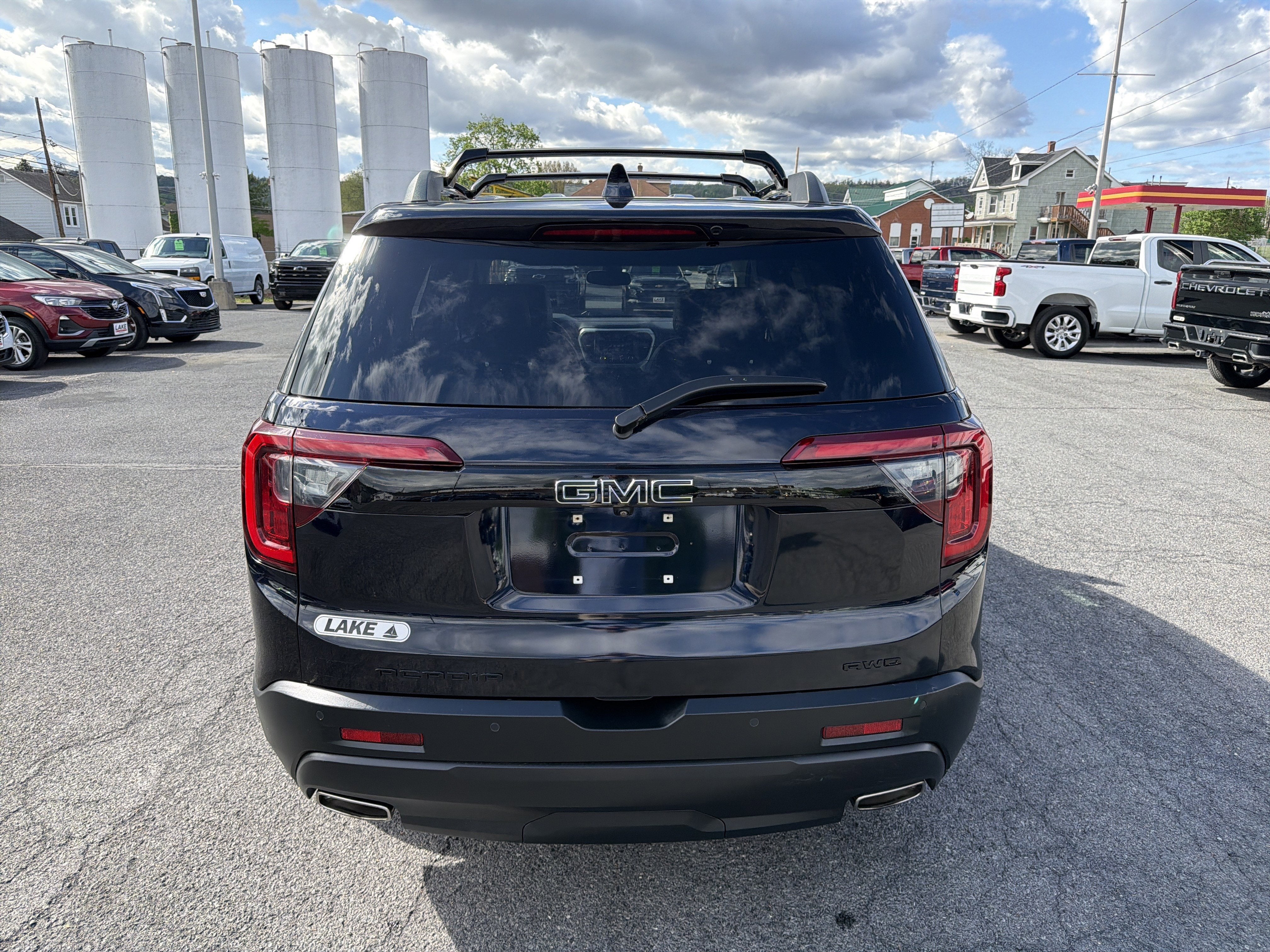 2021 GMC Acadia SLT