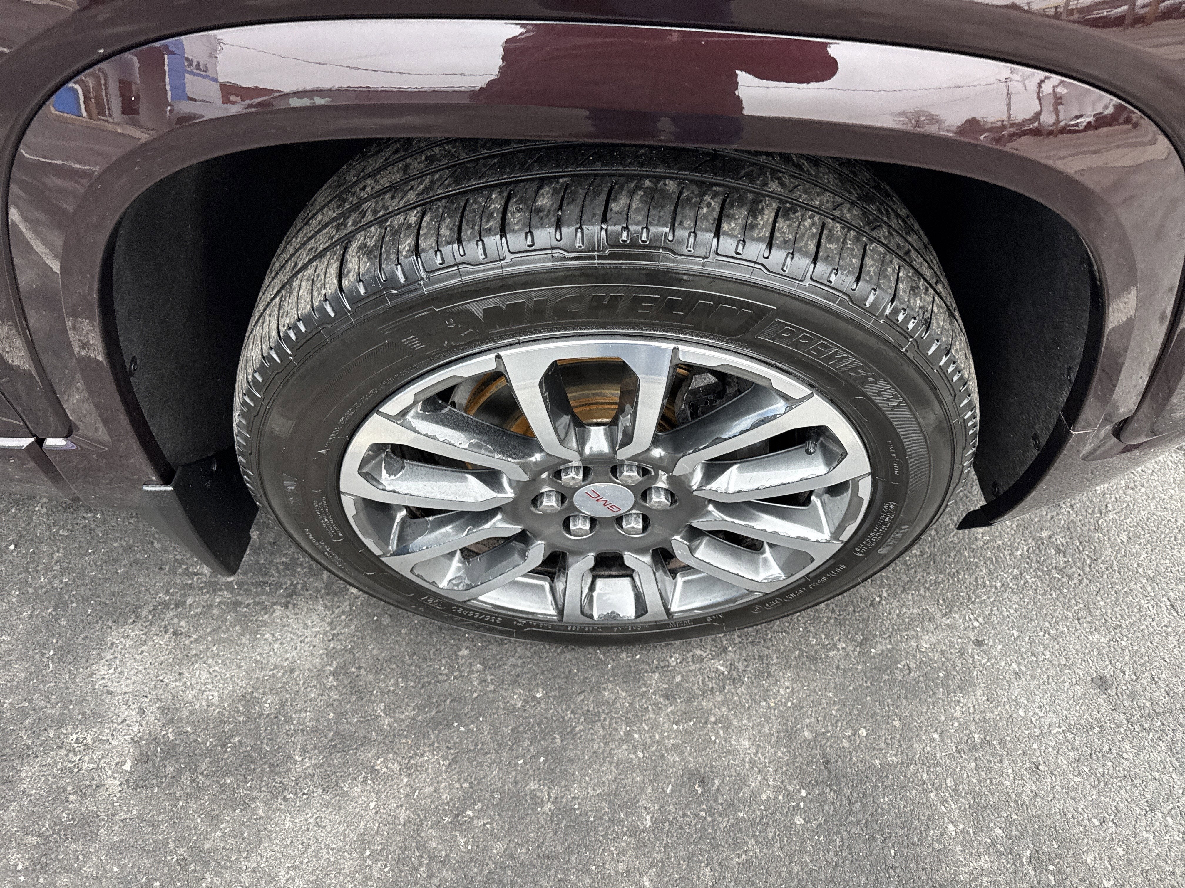 2020 GMC Acadia Denali