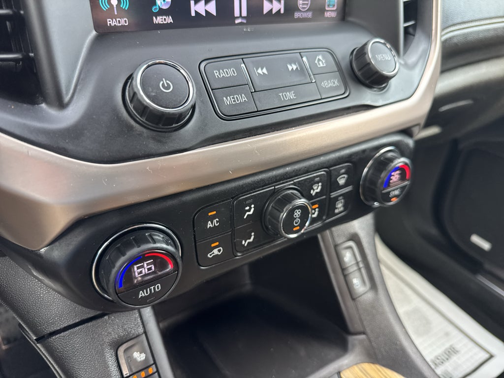 2018 GMC Acadia Denali