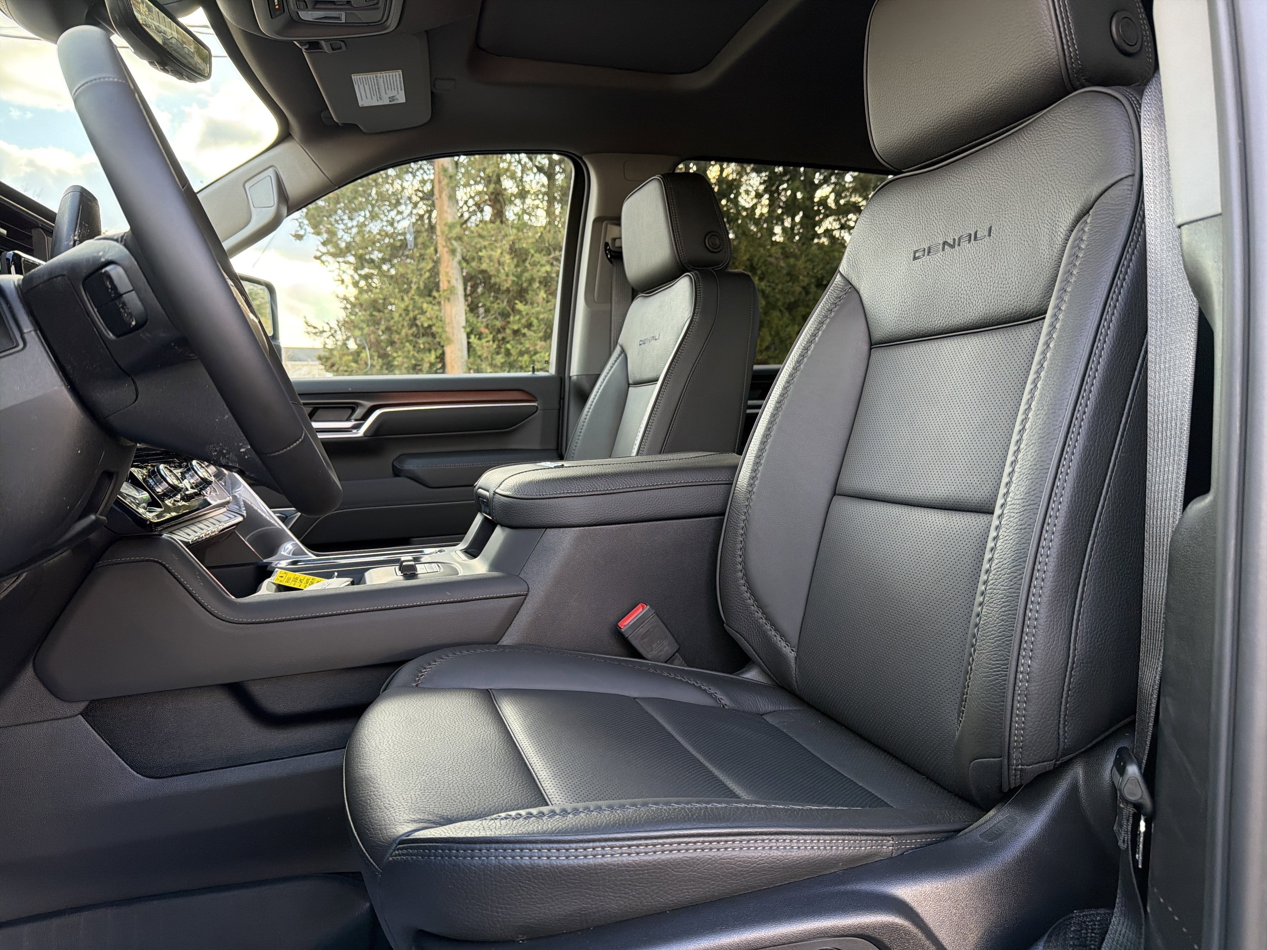 2026 GMC Sierra 3500 HD Denali DRW