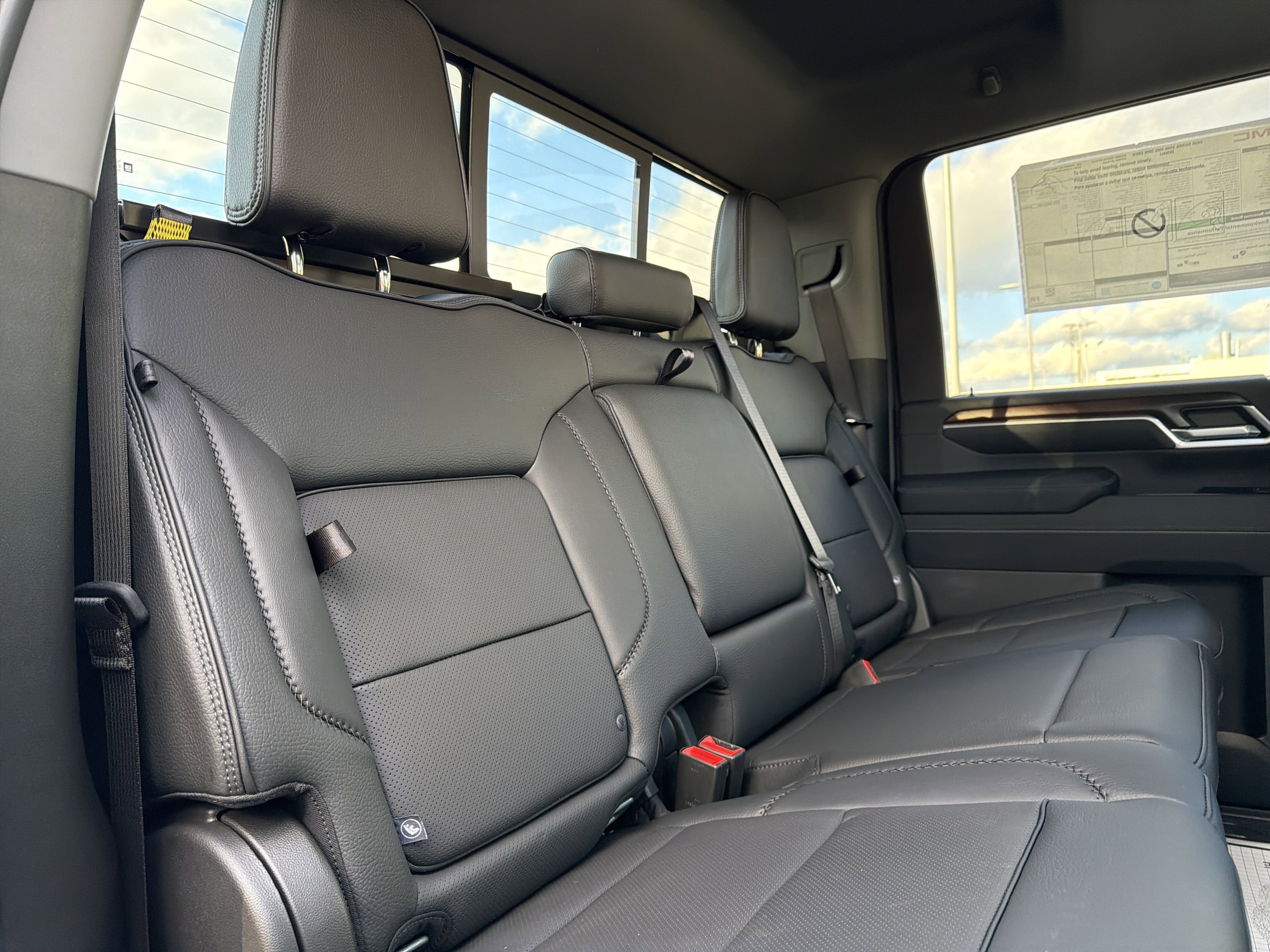 2026 GMC Sierra 3500 HD Denali DRW