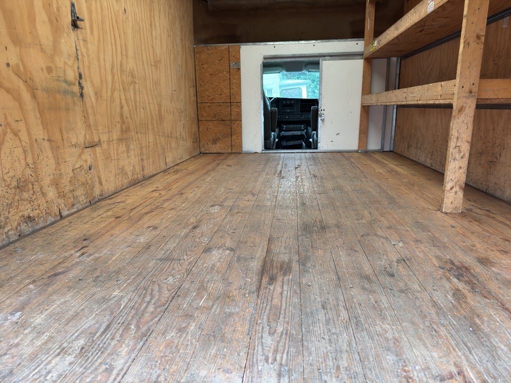 2017 Chevrolet Express Cutaway 3500 Work Van