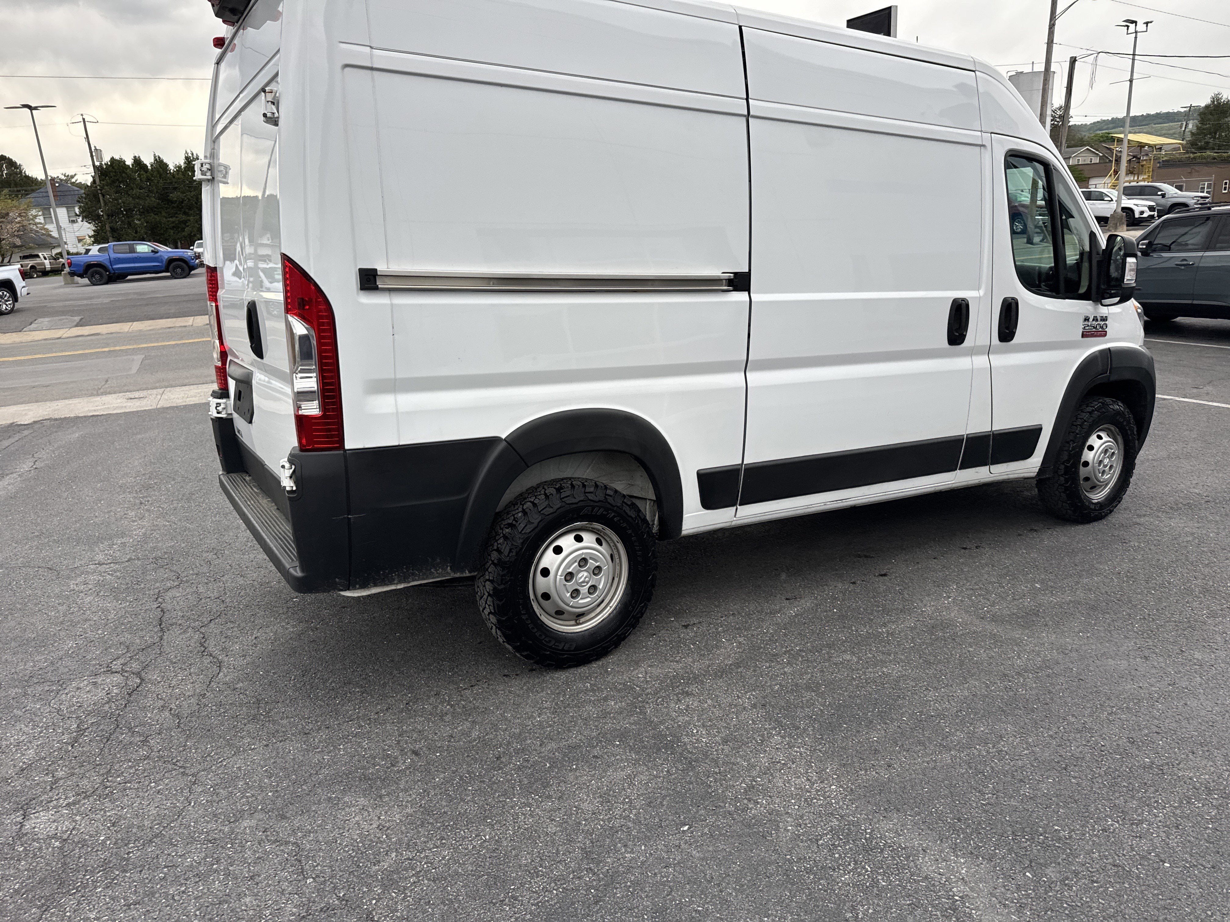 2019 RAM ProMaster Cargo Van Base