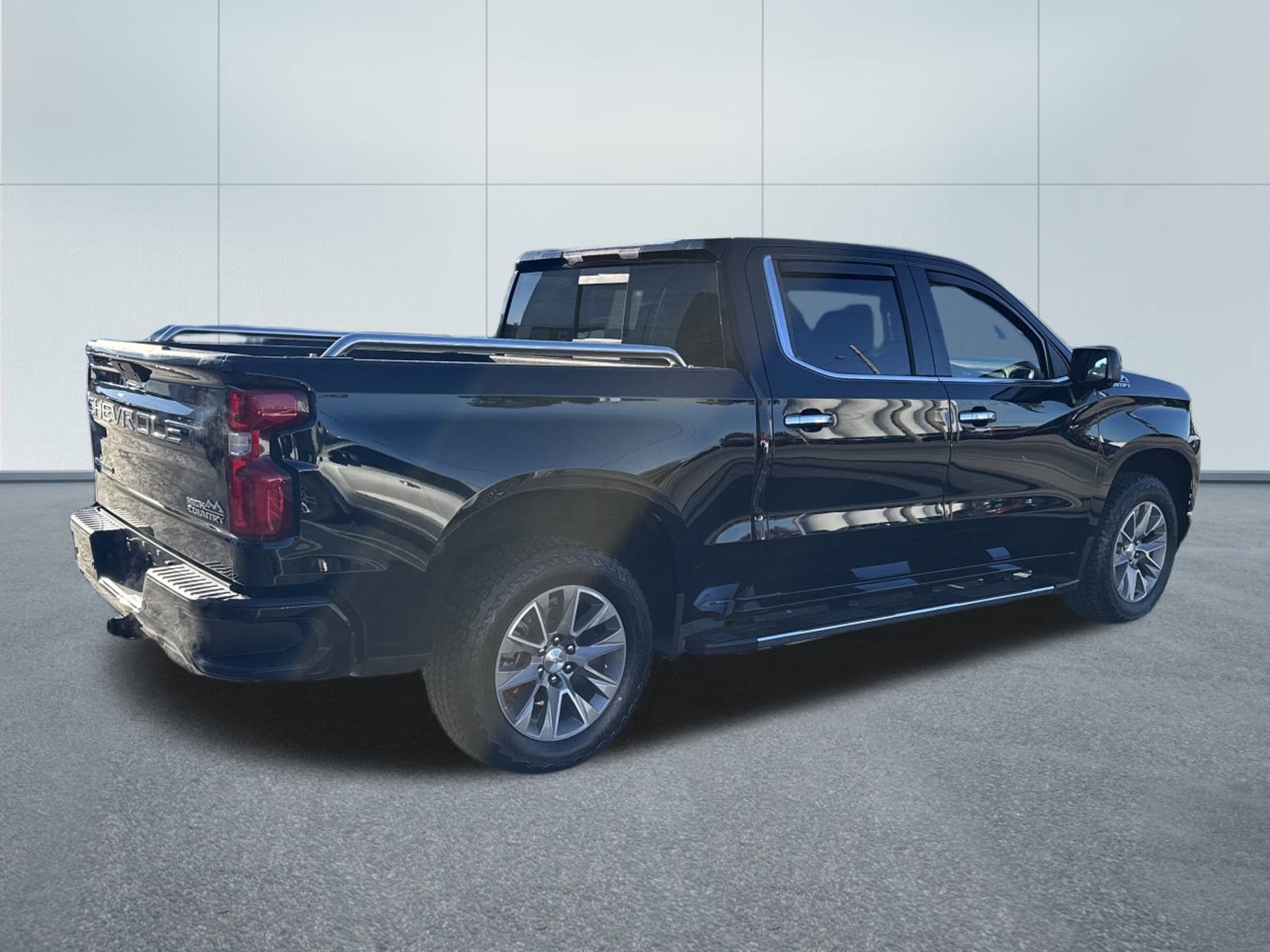 2022 Chevrolet Silverado 1500 LTD High Country