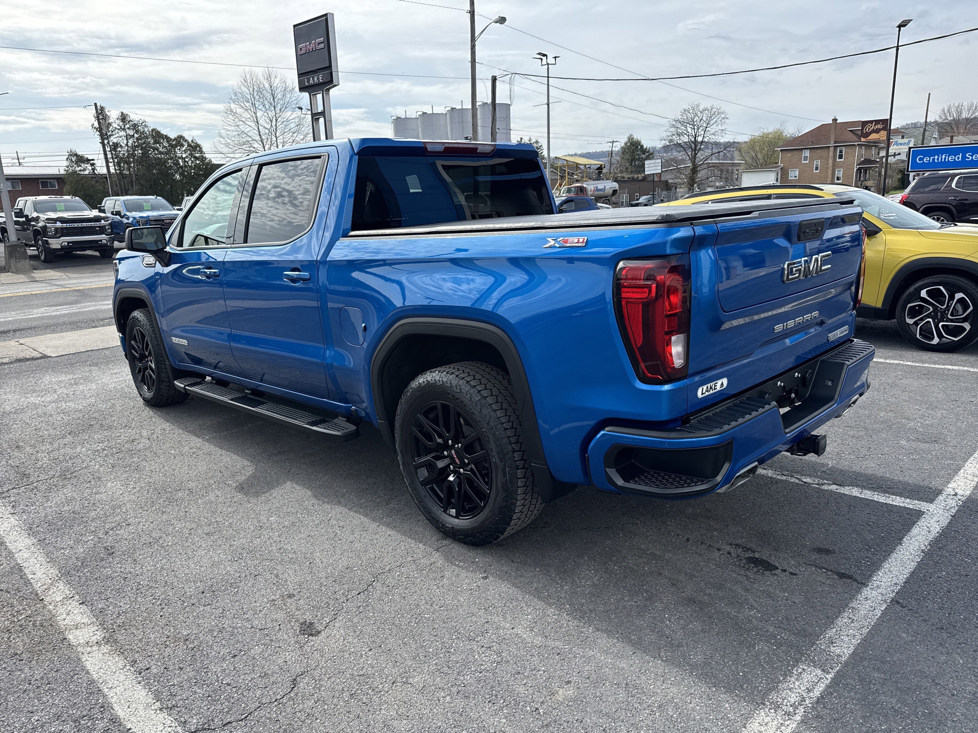 2022 GMC Sierra 1500 Elevation
