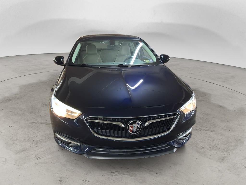 2018 Buick Regal Sportback Essence